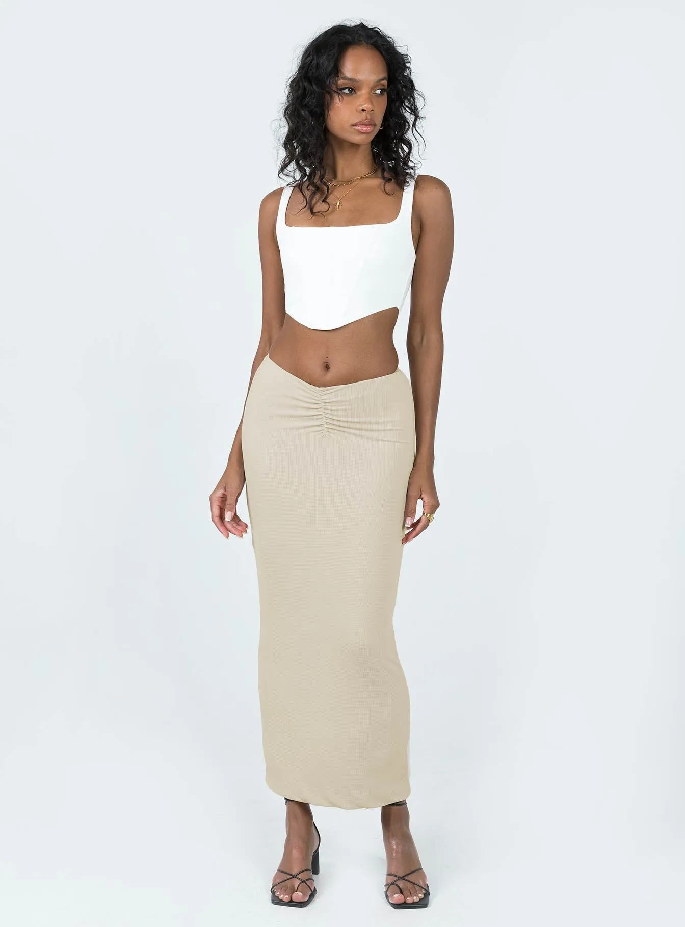 Graceful Look Reinforced Pockets Elidy Maxi Skirt Beige