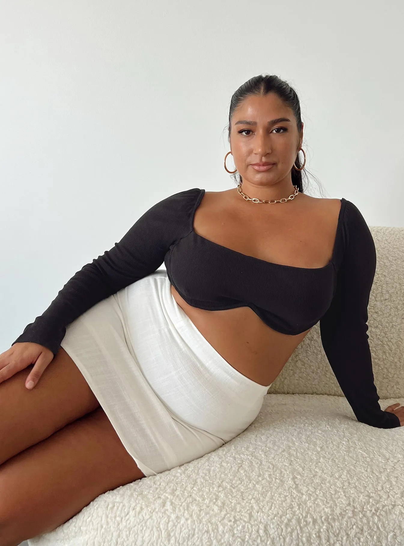 Weekend Style Bold Print Selby Mini Skirt White Curve