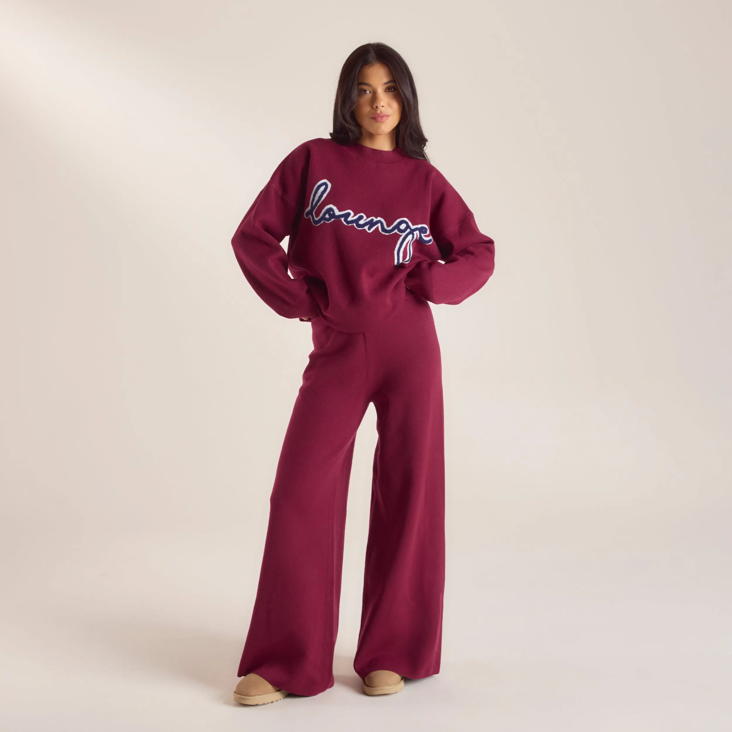 Weekend Chic Half sleeve Logo Knitted Crew Neck Jumper - Burgundy