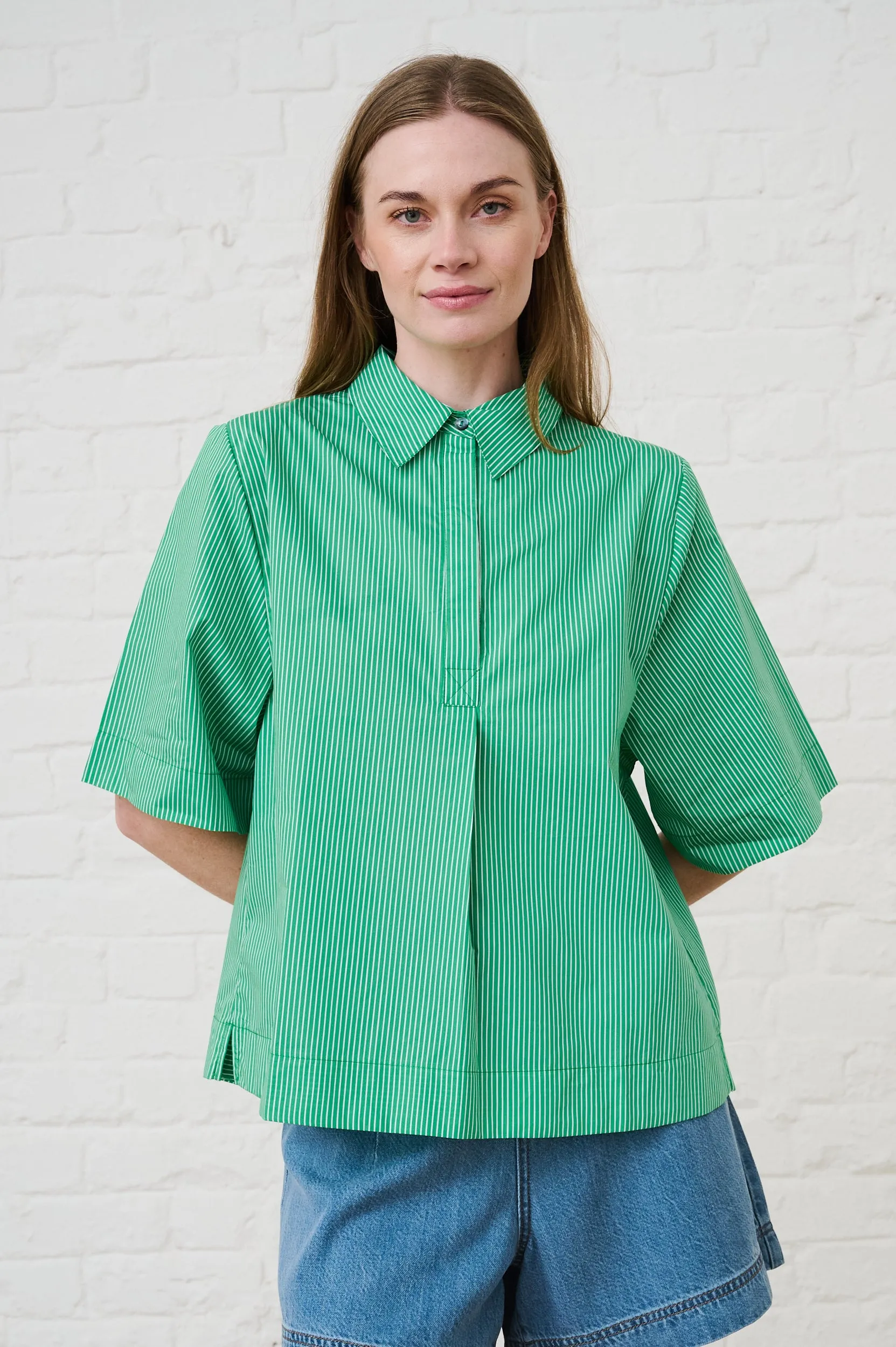 AllSeasonWear Layered Look Wear Cotton Boxy Shirt in Green Stripe