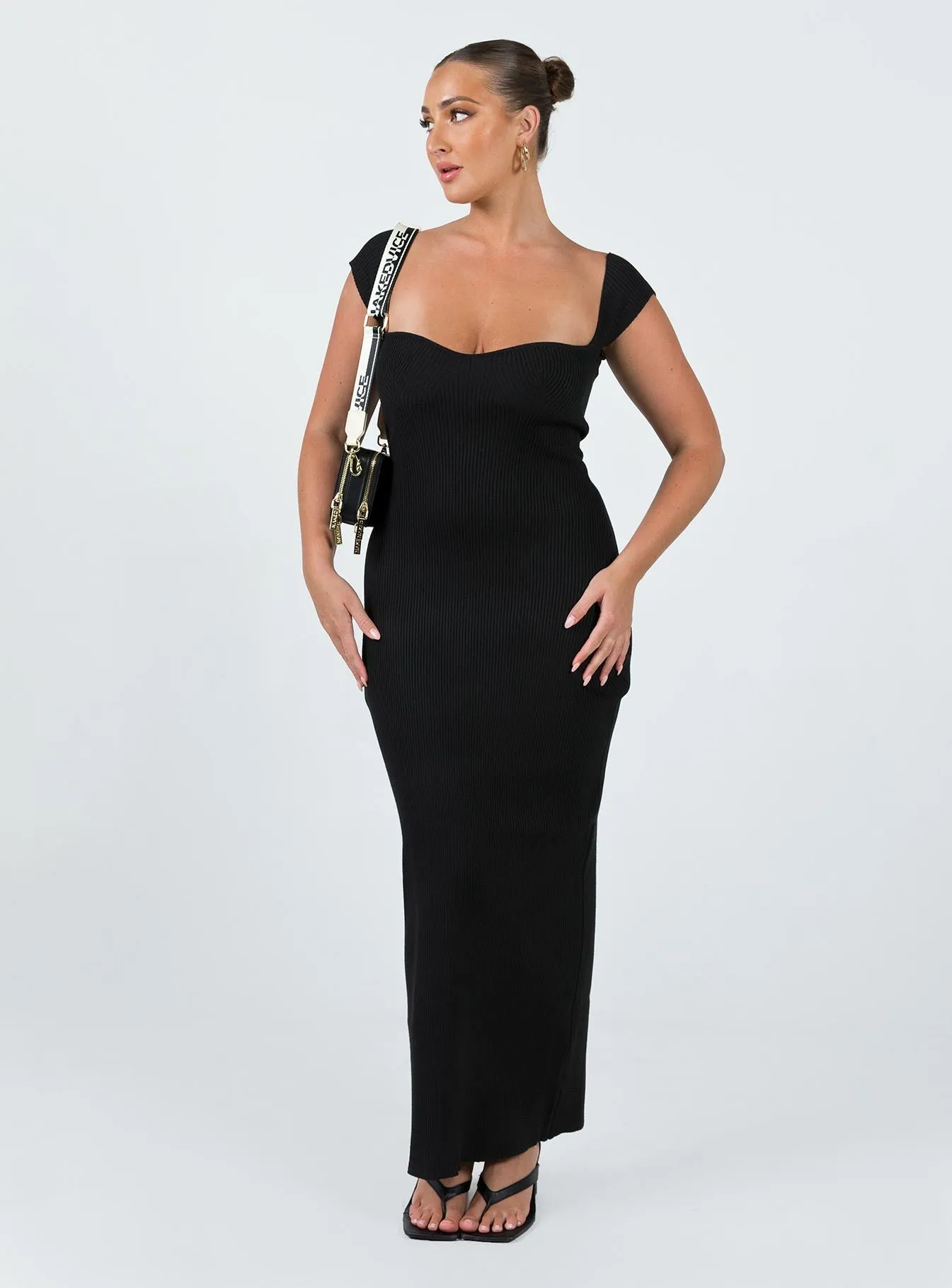 Larissa Maxi Dress Black Refined Vibe