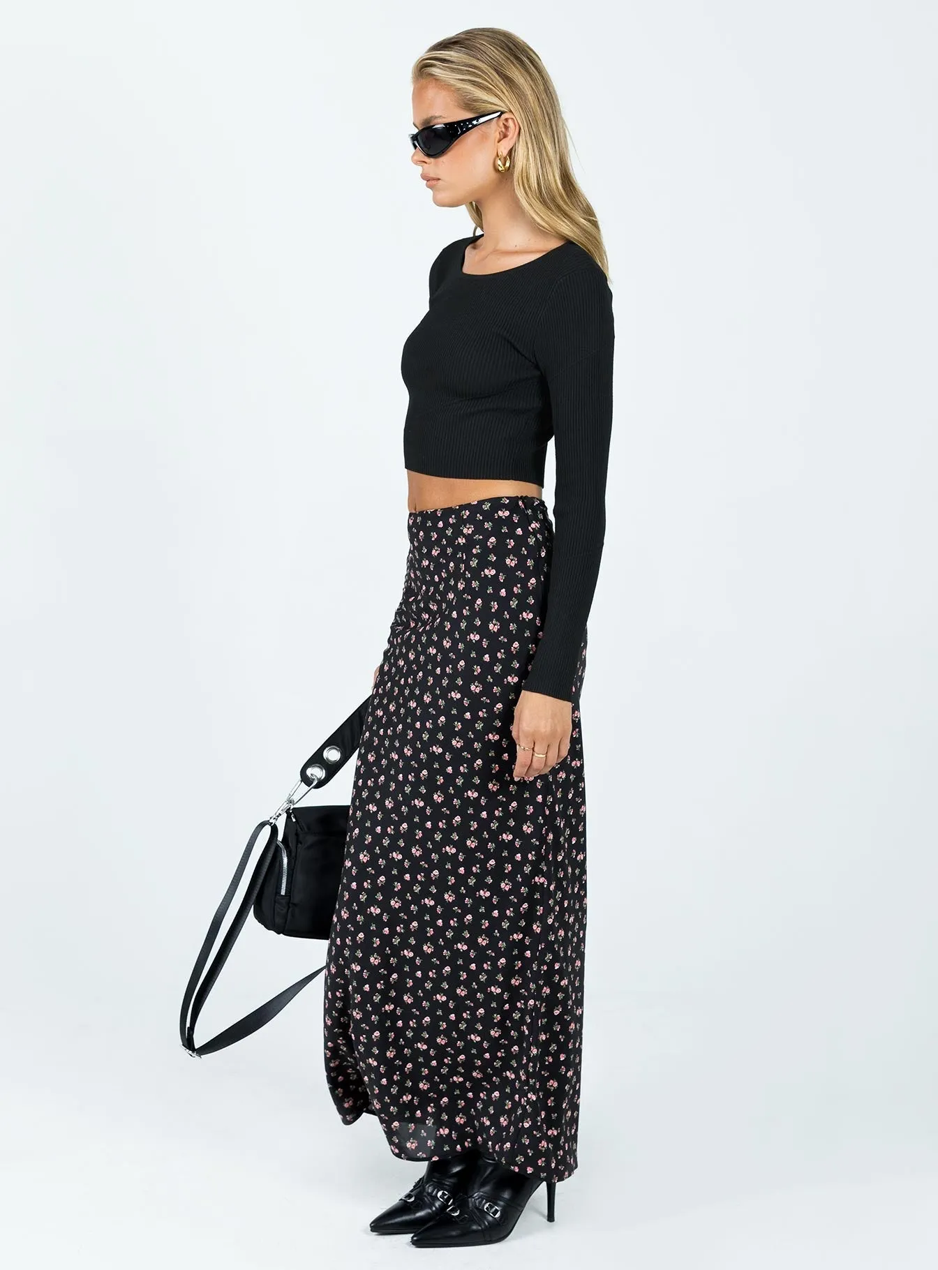 Sariah Maxi Skirt Black Neat Fit Silk Touch