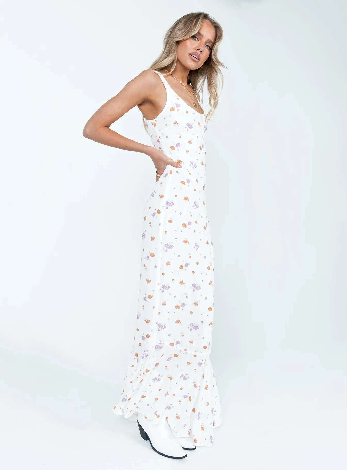 spring fashion Curtis Maxi Dress Multi