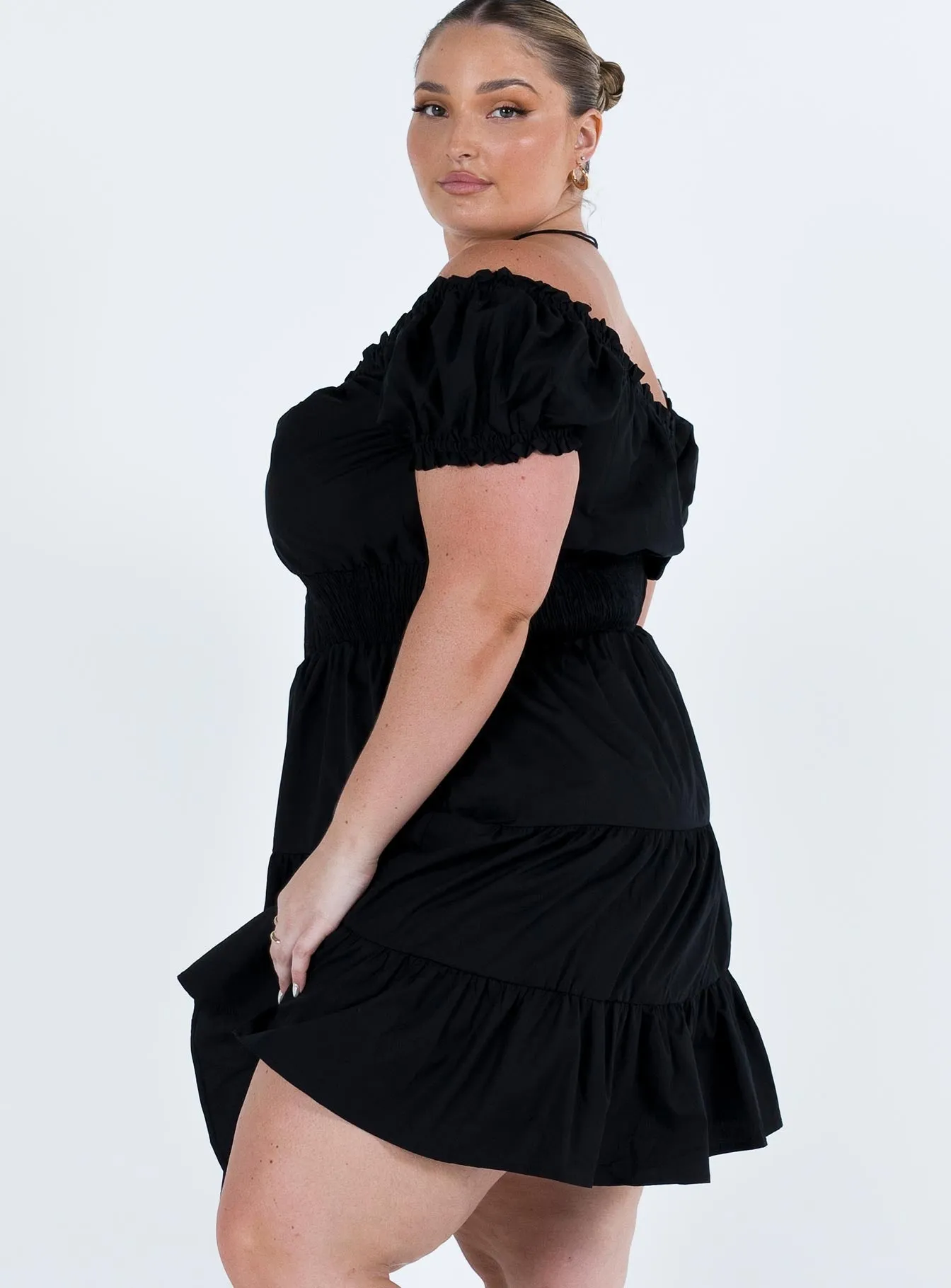Travel-Essential Daniela Mini Dress Black Curve