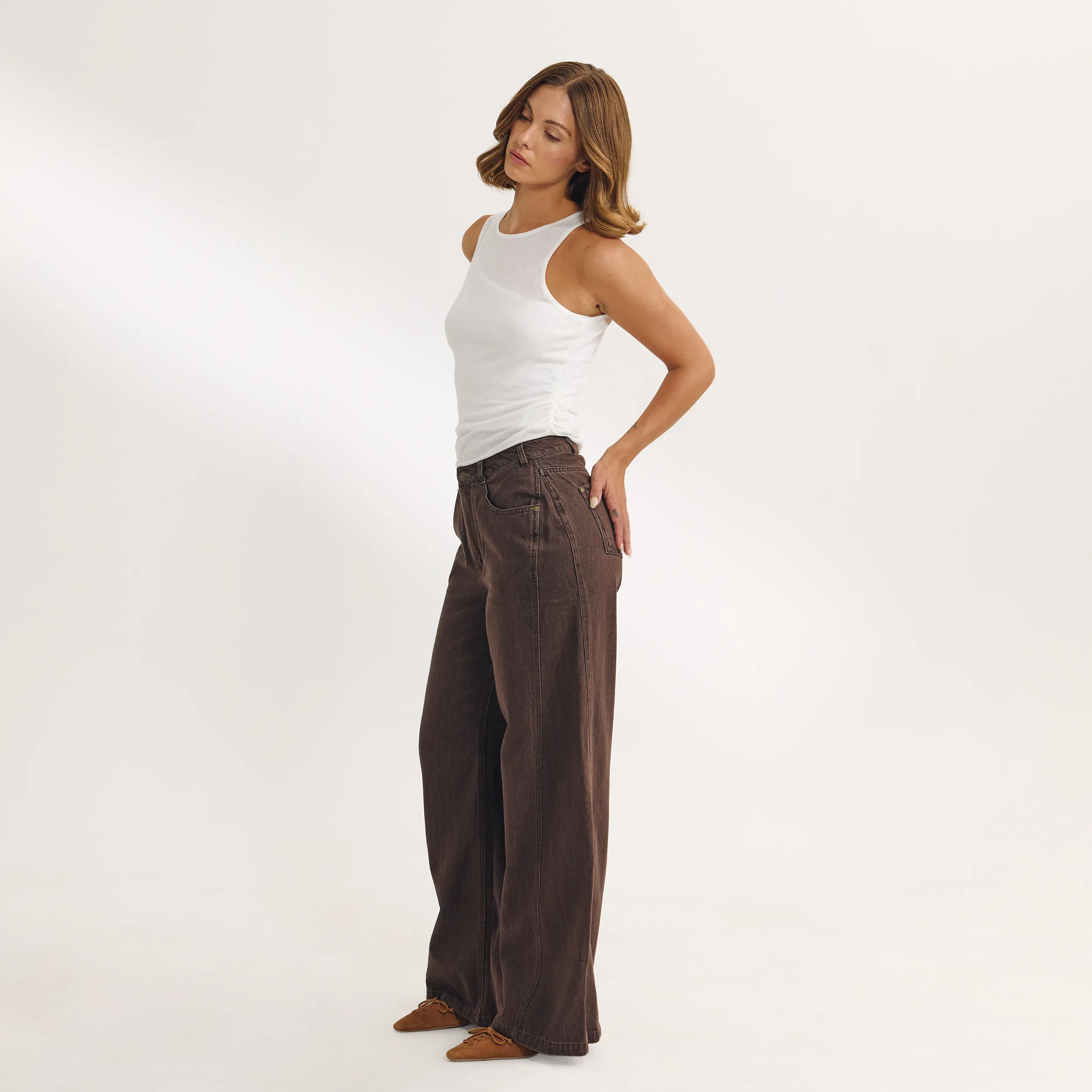 Dipped-Waist Wide-Leg Jeans - Espresso Timeless Comfort