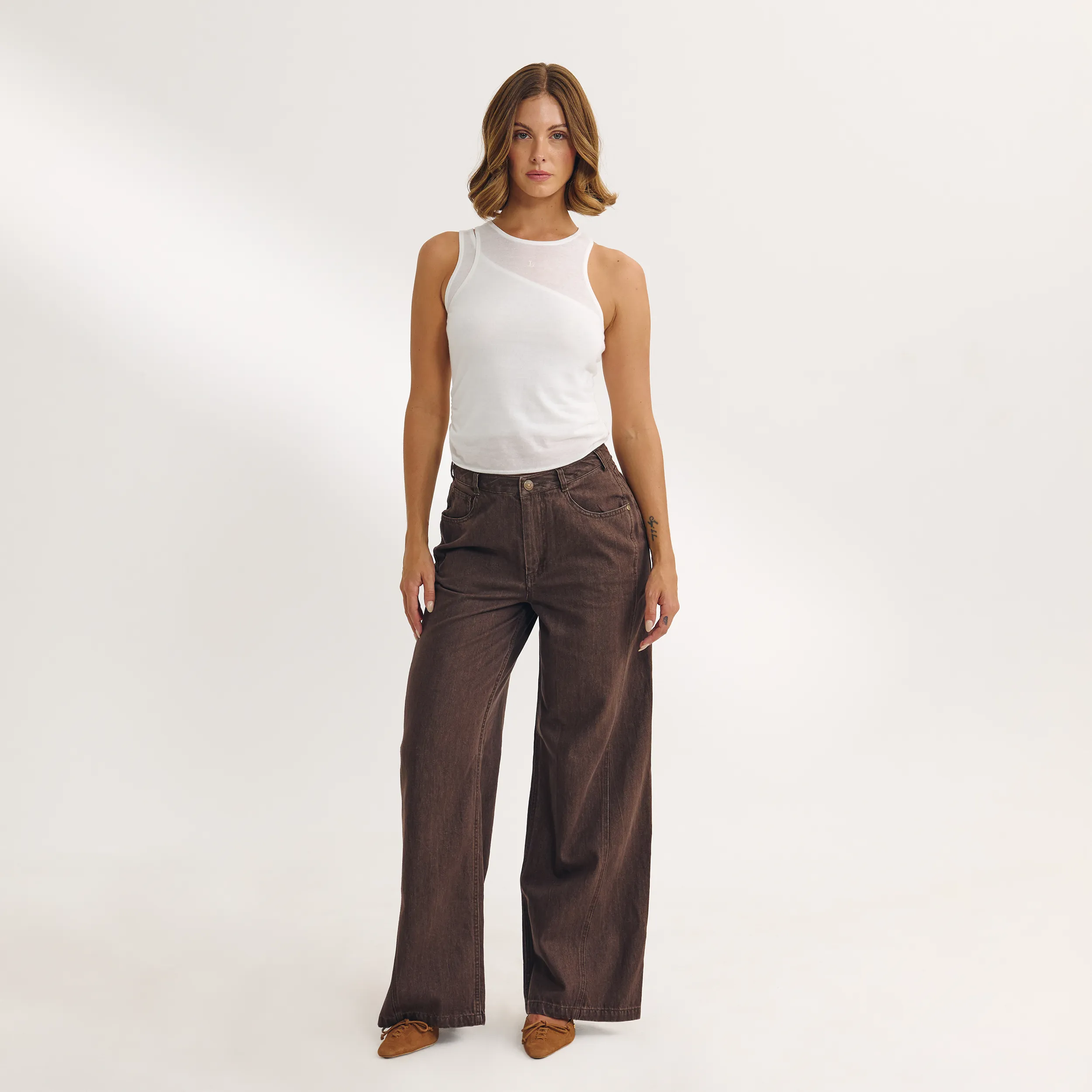 ThermalInsulation Dipped-Waist Wide-Leg Jeans - Espresso