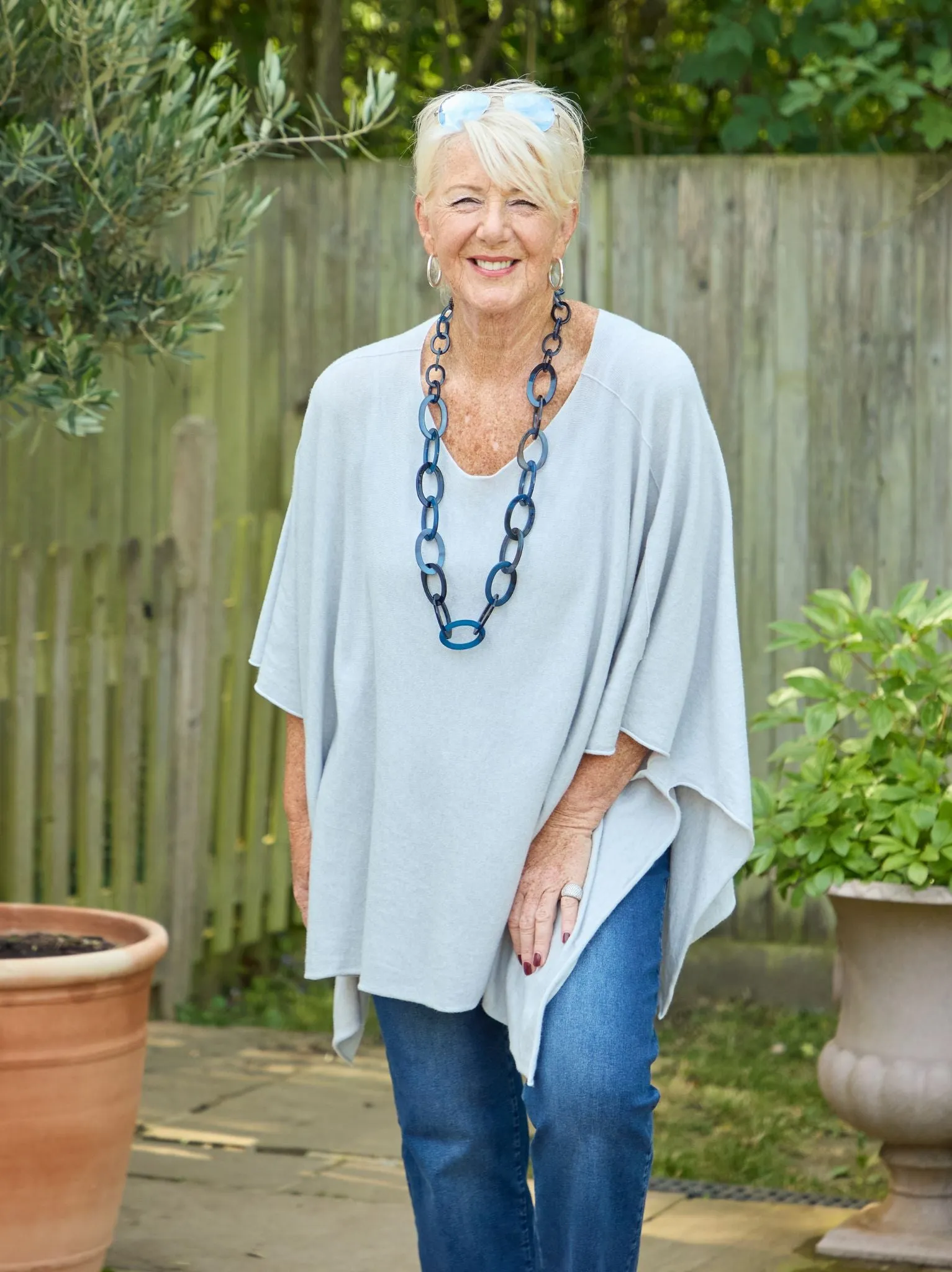 Adriana Knitted Poncho - Silver Compression Fit AntiSnag Surface