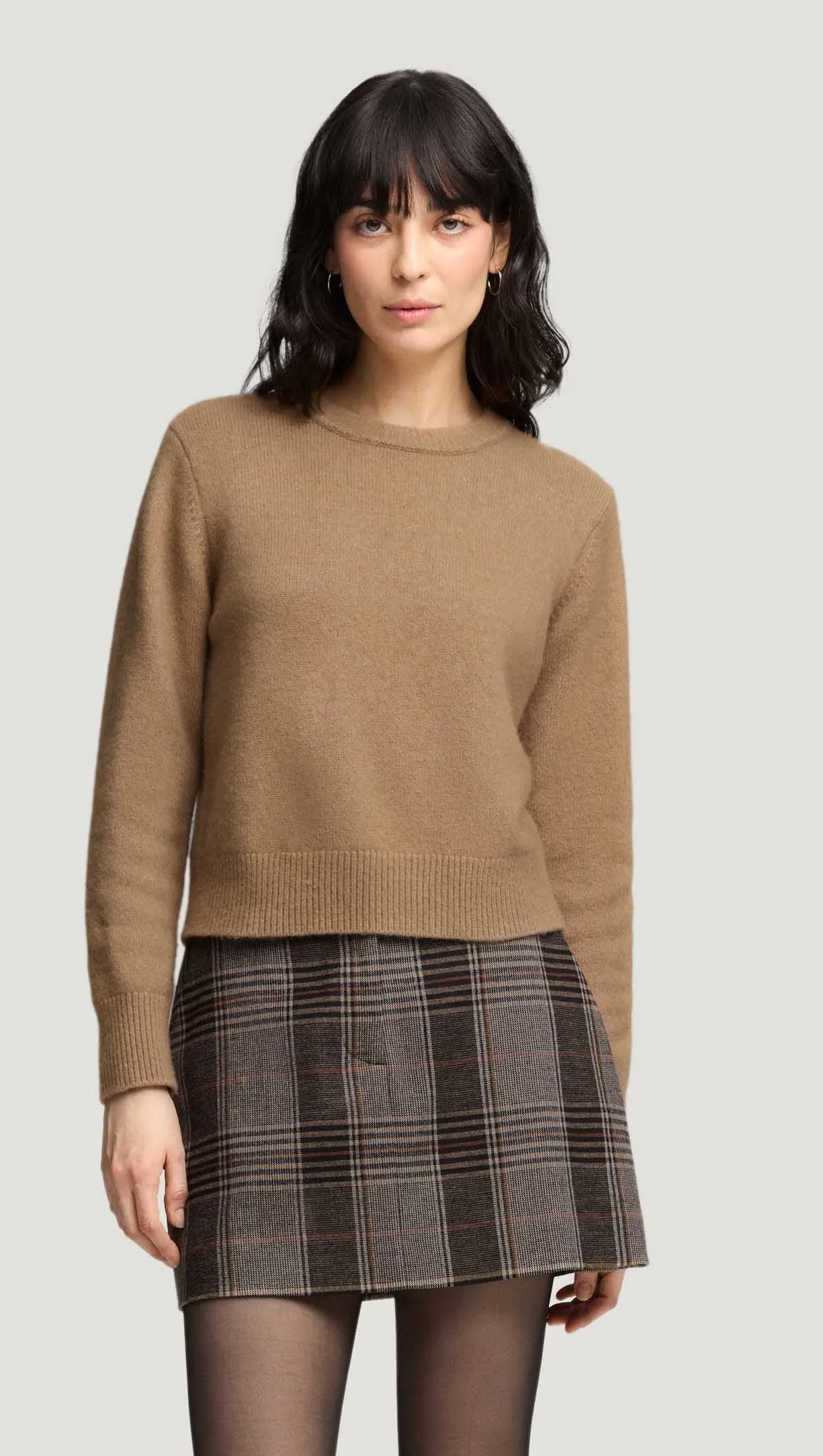Shrunken Crewneck in Luxe Yarn | Camel Quick Dressing