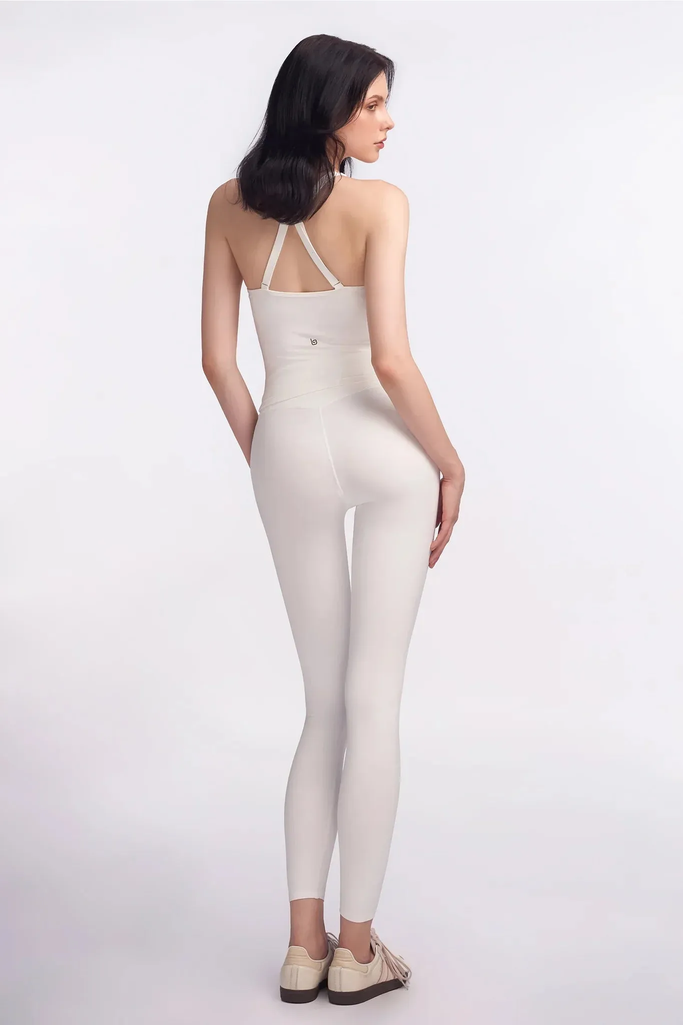 Evo Align Cross Tank - Off White Temperature Regulating Fibers