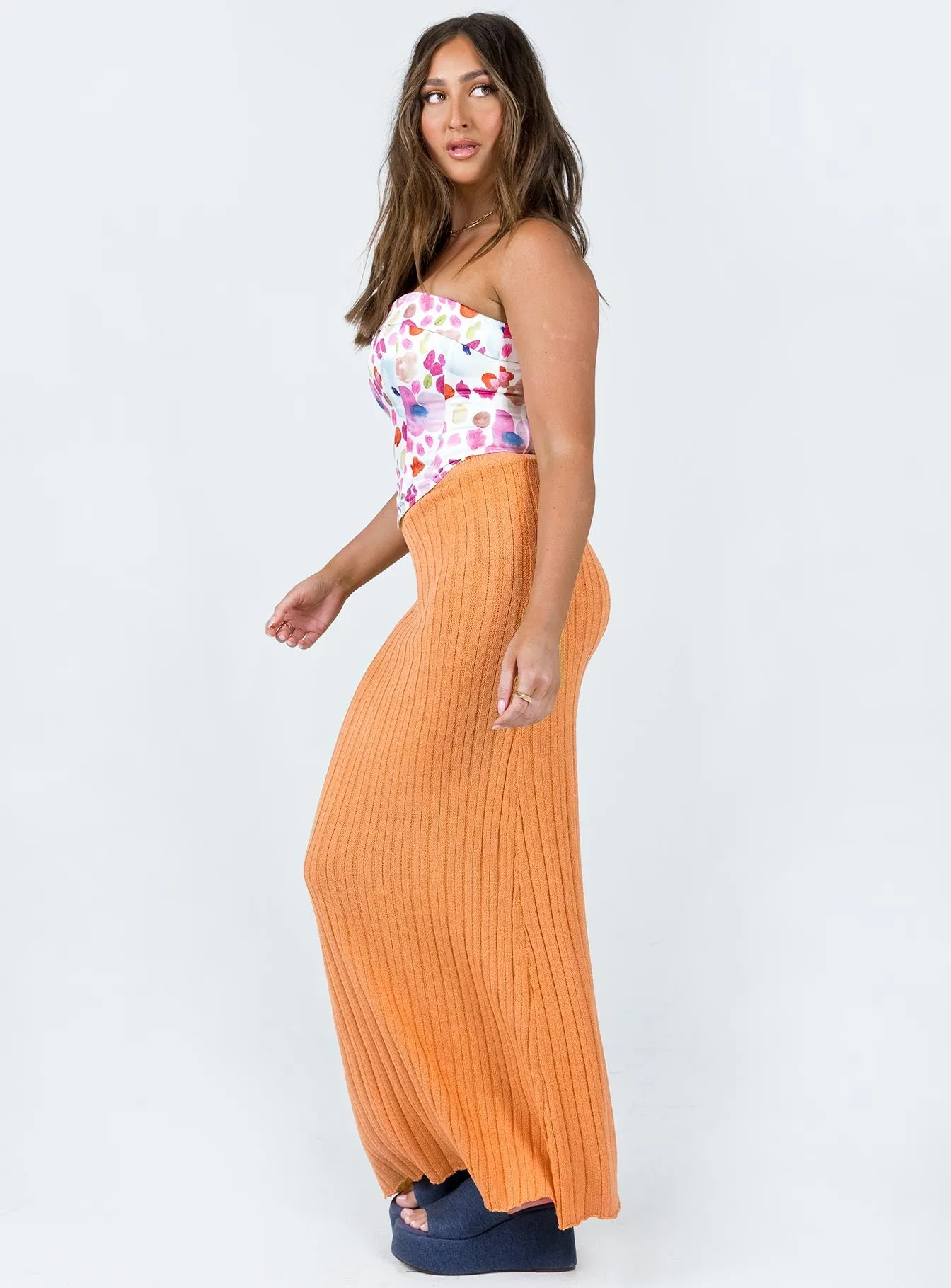 Belle Knit Maxi Skirt Peach Relaxed Motion