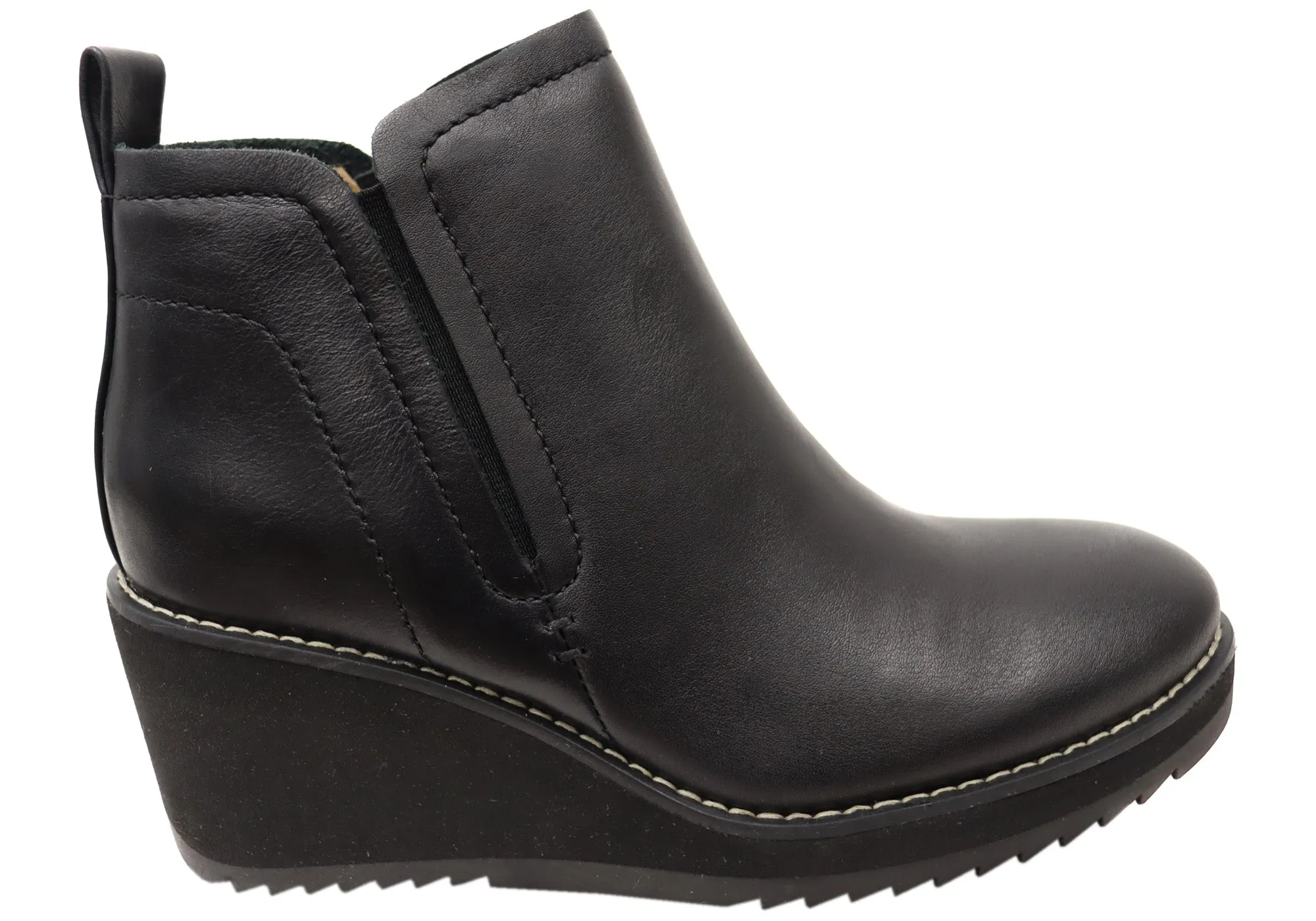 Sofft Emeree Womens Comfortable Leather Wedge Ankle Boots Reinforced Form Morning Walk Reinforced Form Windy Weather