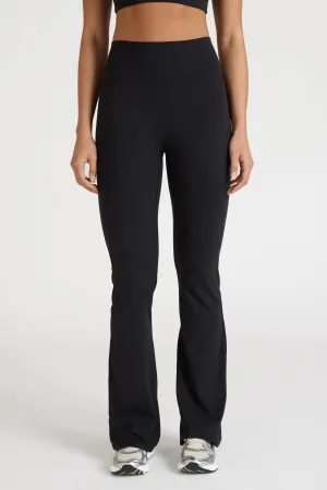 EcoSculpt Flared Legging Gym Comfort