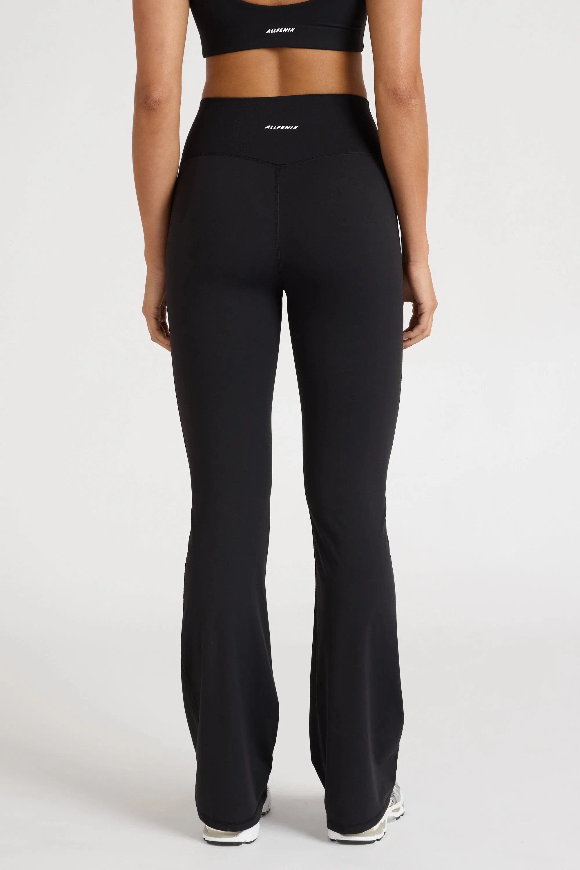 Maternity Wear Wrinkle Resistant Stylish Layer EcoSculpt Flared Legging