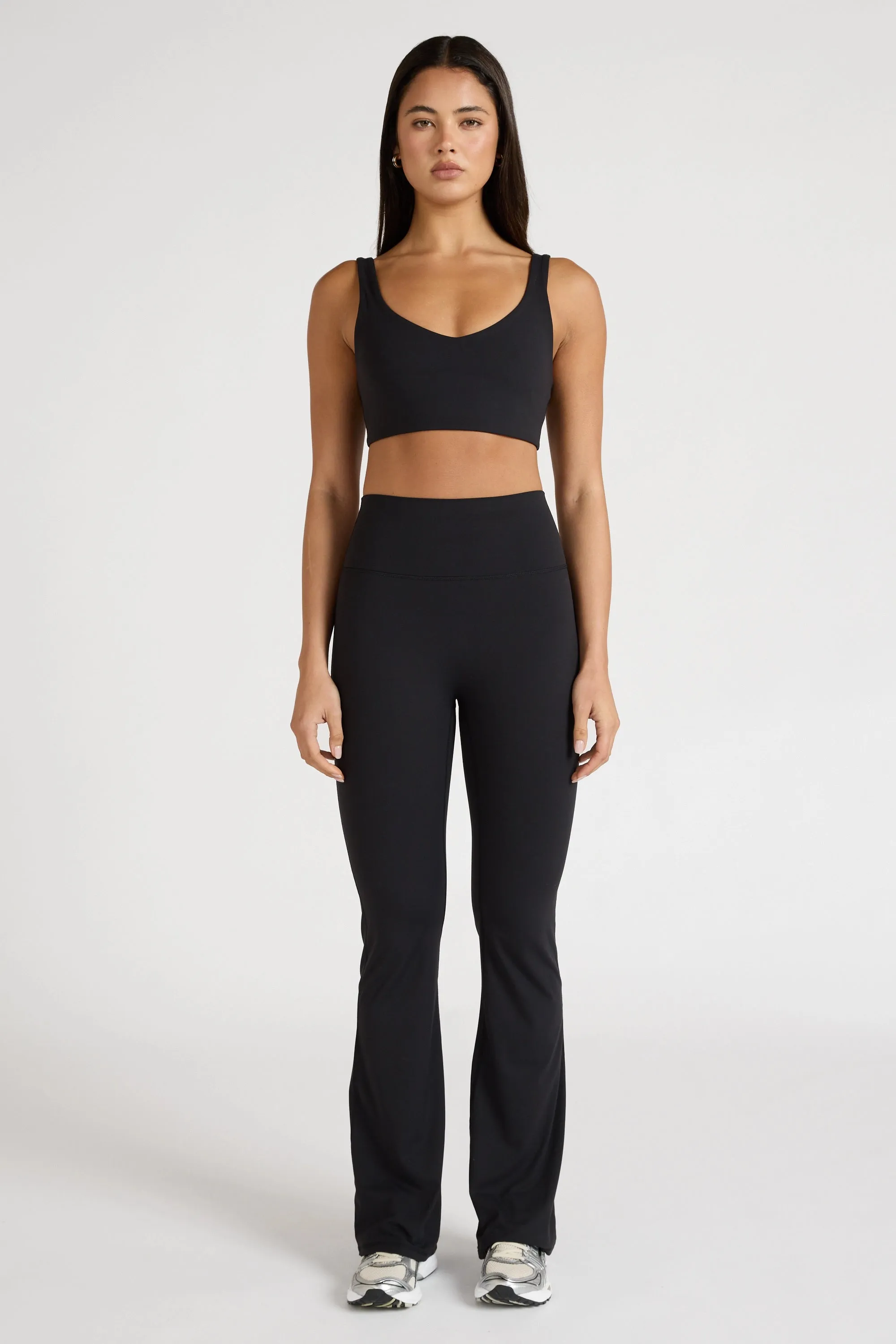 All Activity Minimalist Style Loose Fit EcoSculpt Flared Legging