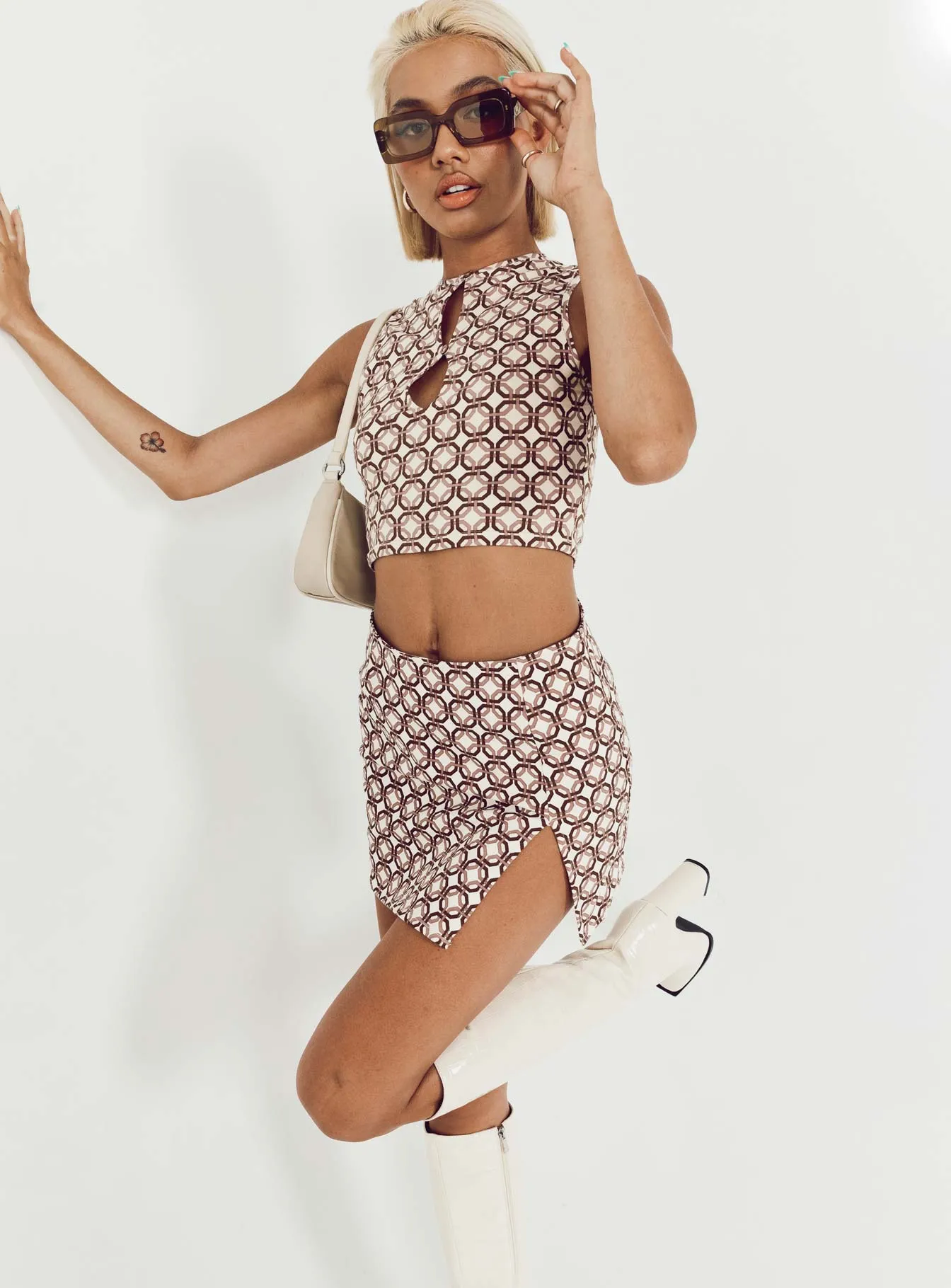 Motel Pelma Mini Skirt Chain Tangle Beige Artisanal Craft