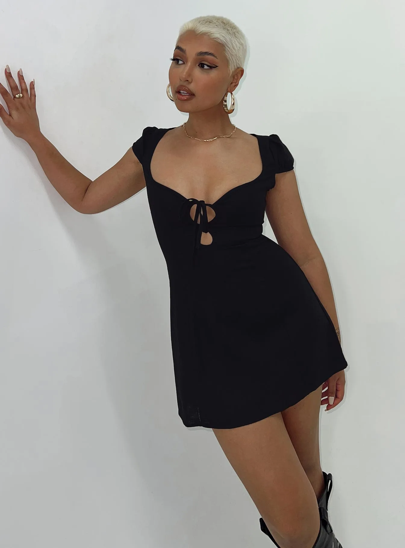 Alora Mini Dress Black Hidden-Pocket