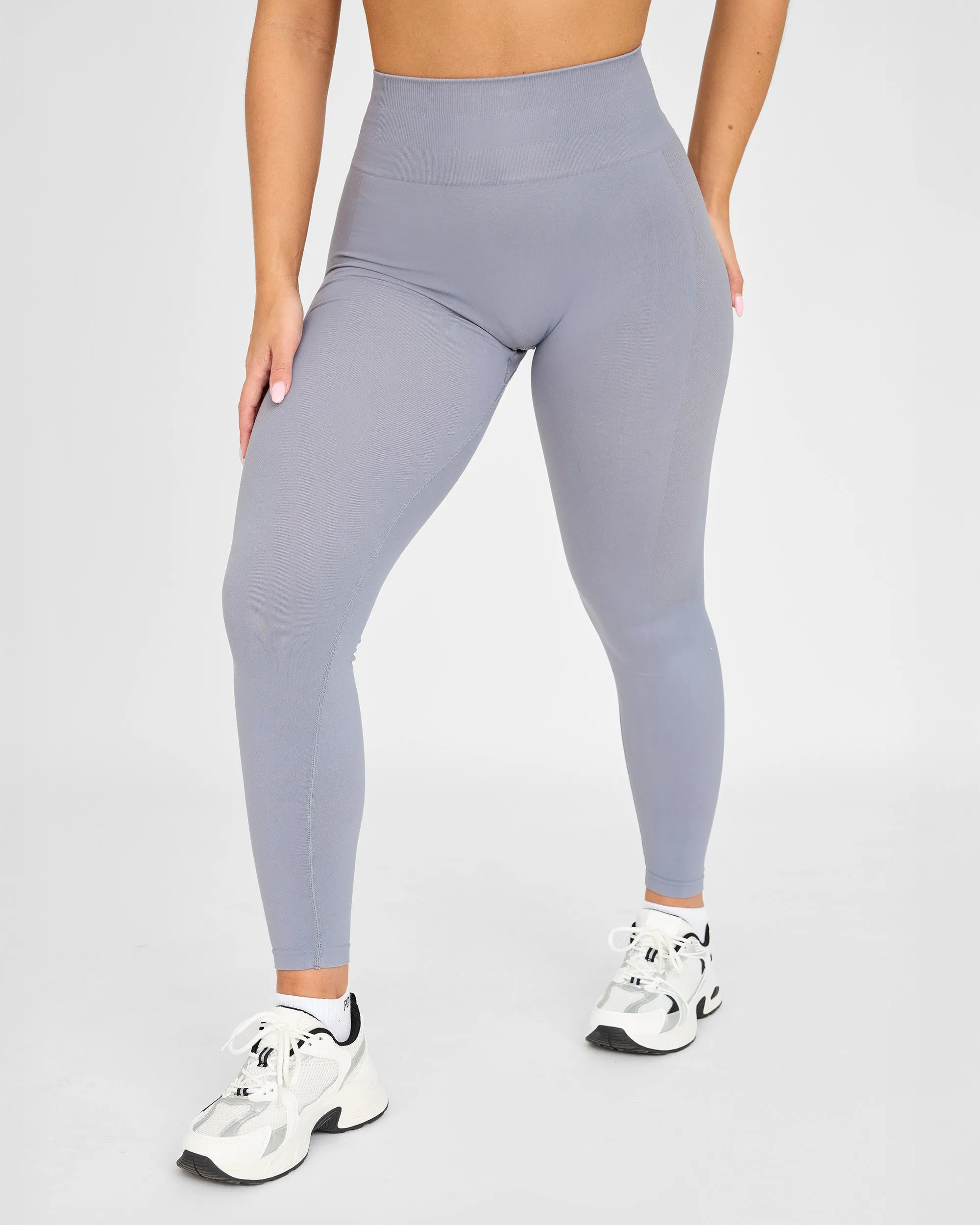 Evolve Seamless Leggings Tailored Shape Four Way Stretch Fabric