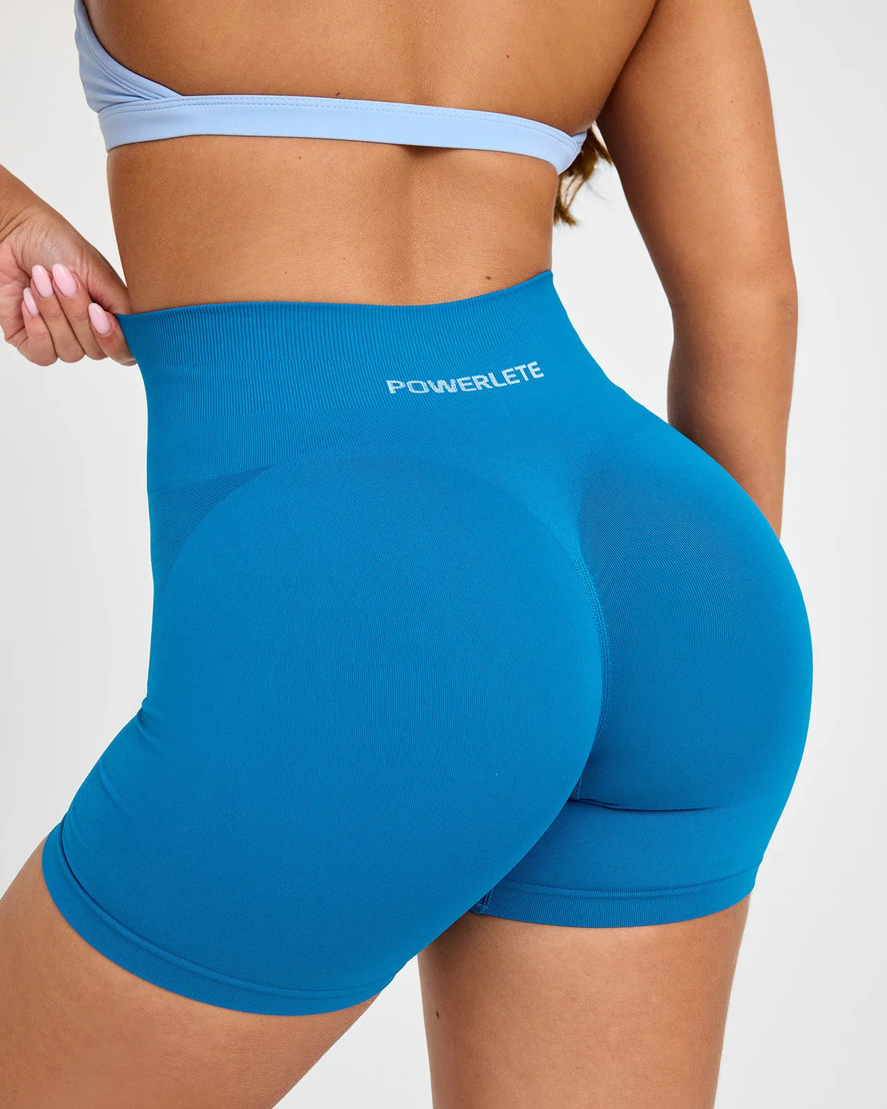 Evolve Seamless Shorts Sport Flex Fit Light Reflective Trim