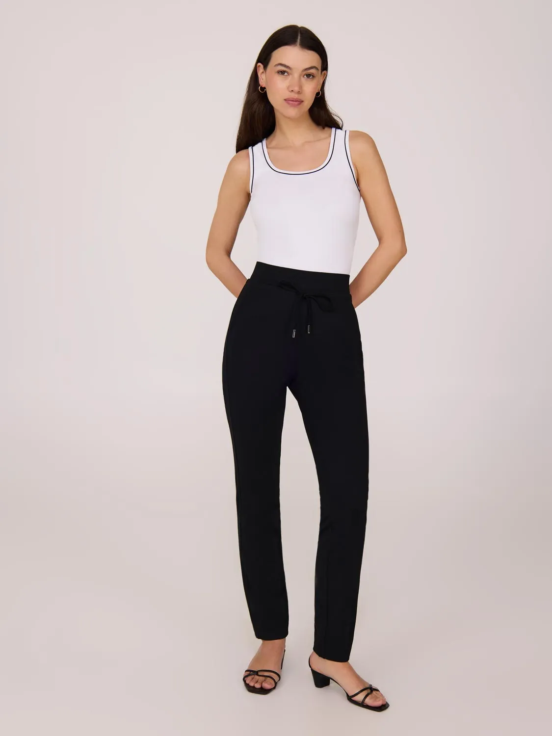 Lightweight Slim Leg Pants Cozy Material