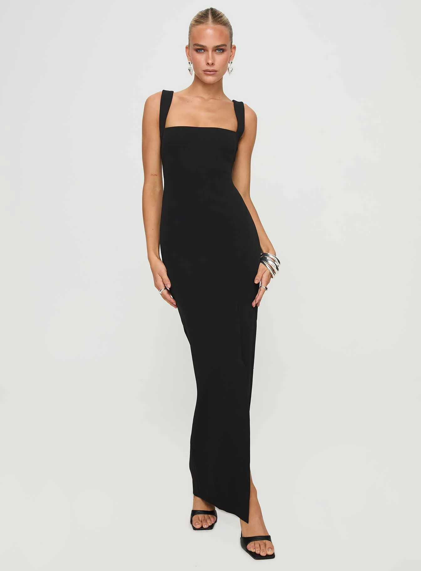 Bombshell Maxi Dress Black Picture Perfect