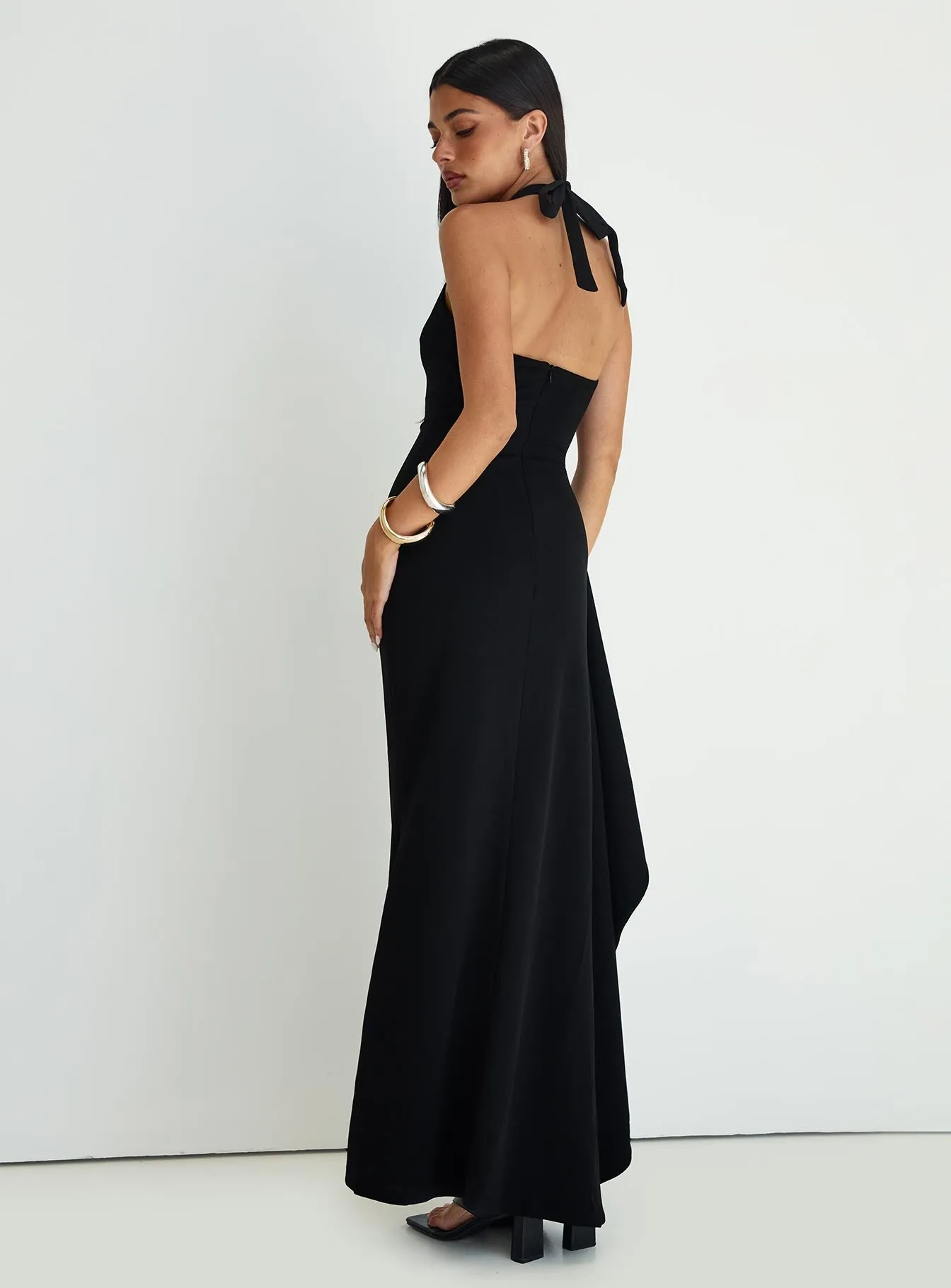 Guisefene Halter Maxi Dress Black Versatile Design