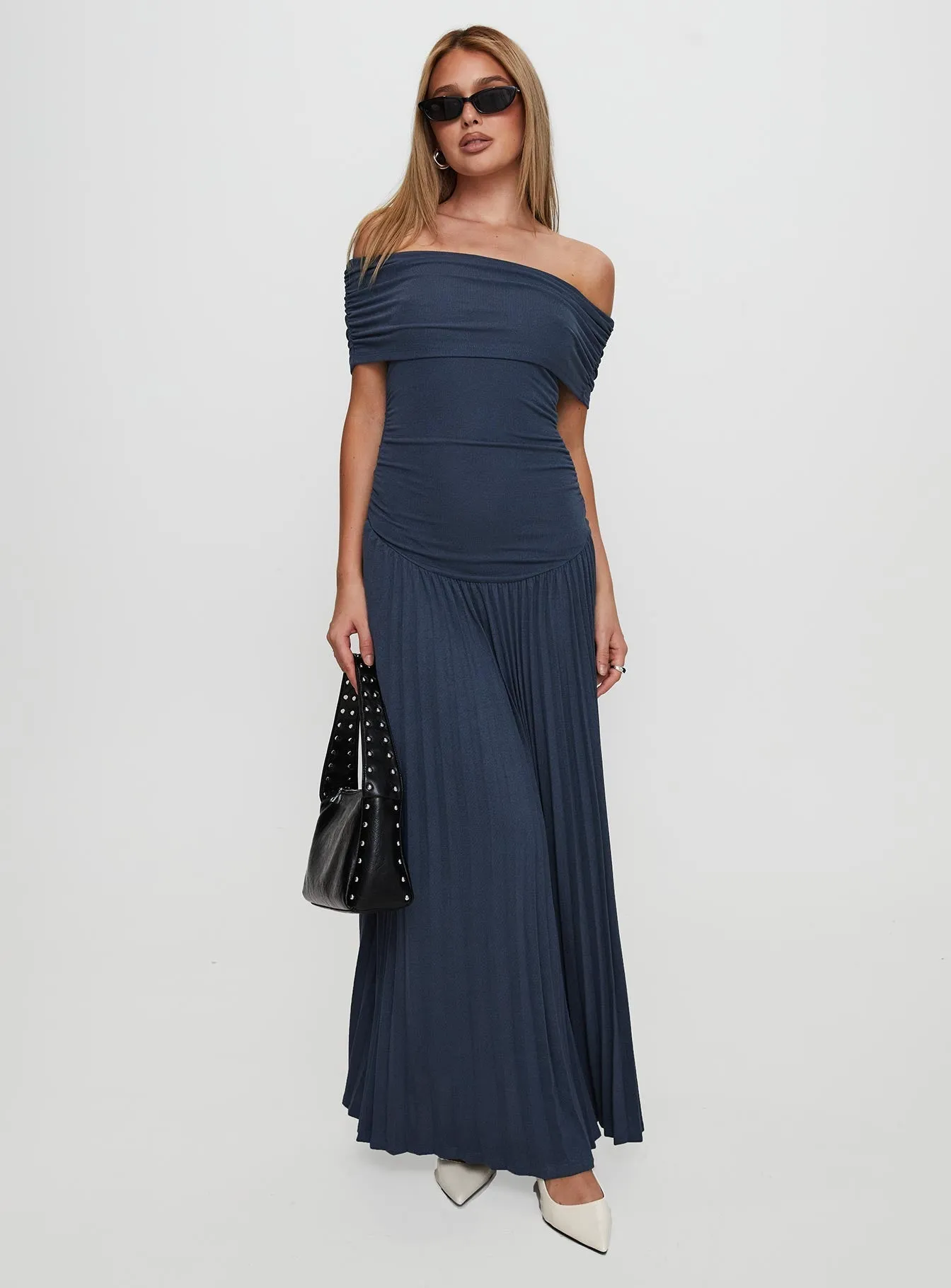 Calm Silhouette Field Of Dreams Maxi Dress Navy