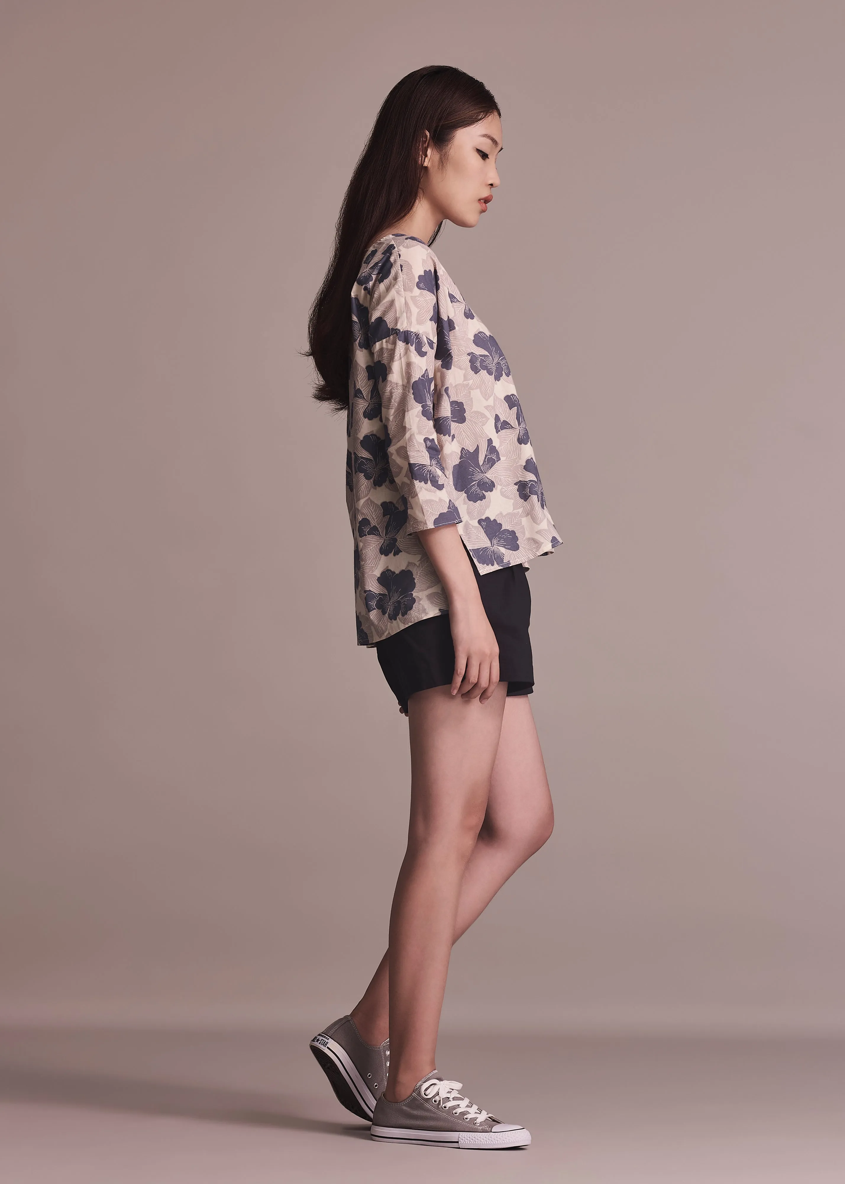 GARDENIA - BLACK MANGOSTEEN Light Stretch Design souvenir item