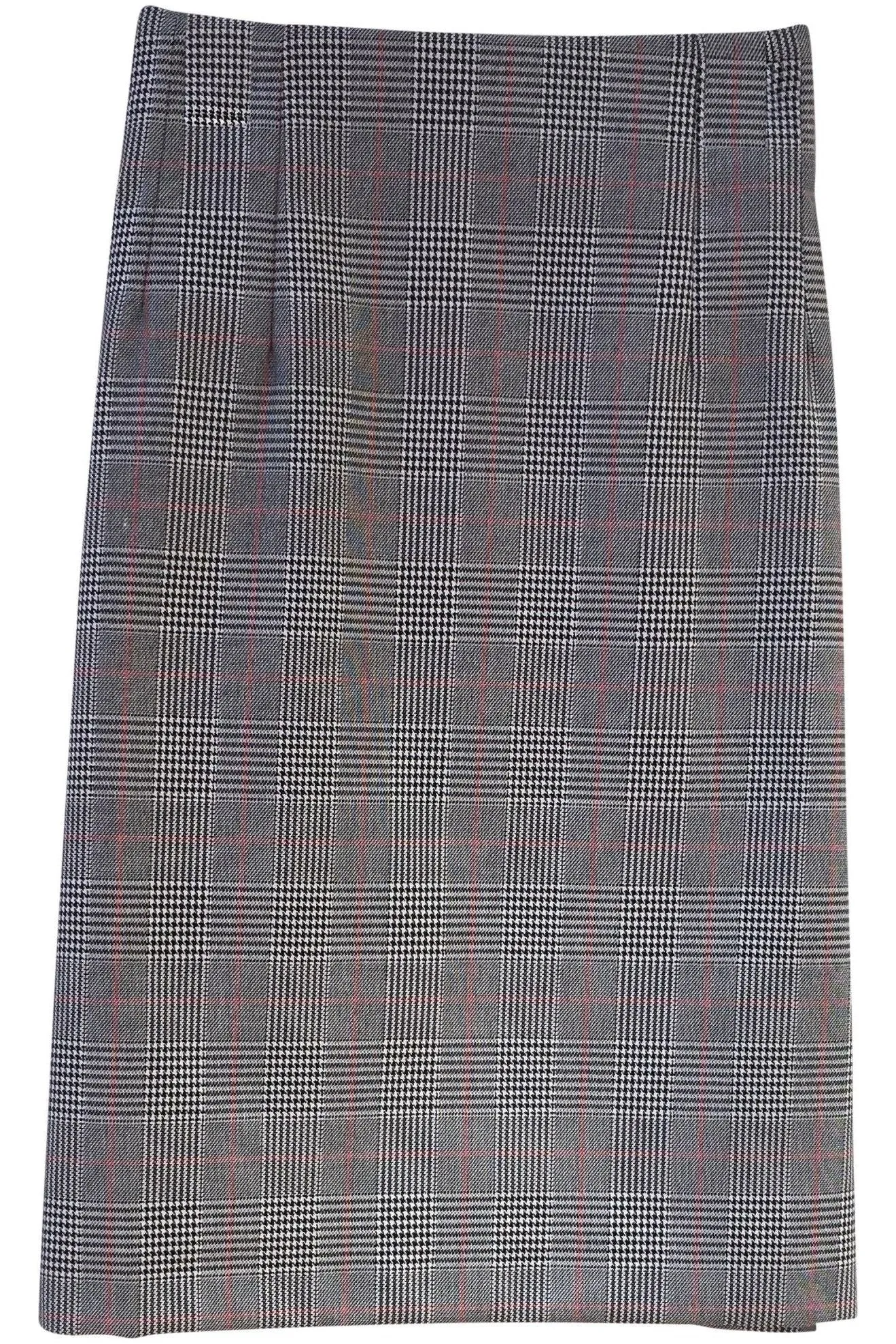 Women's Prince of Wales - Skirt Pleated Construction
