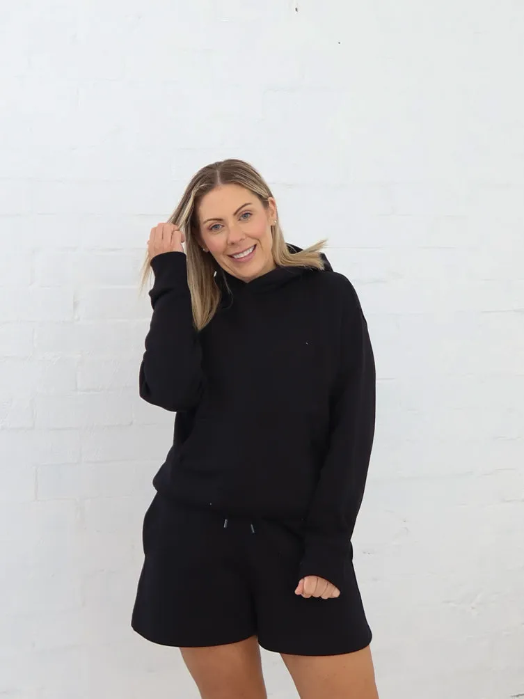 Frankie Hoodie - Black right for hot weather Cozy Streetwear