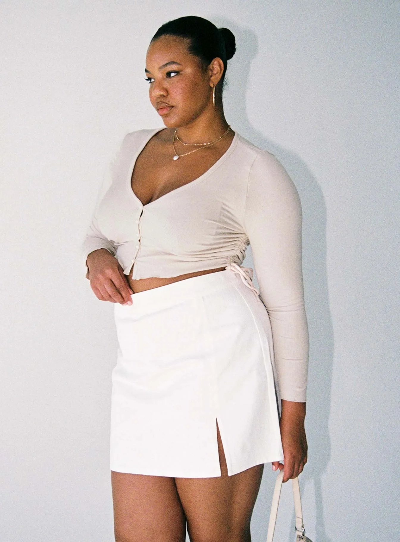 Madison Mini Skirt White Curve Iconic Style