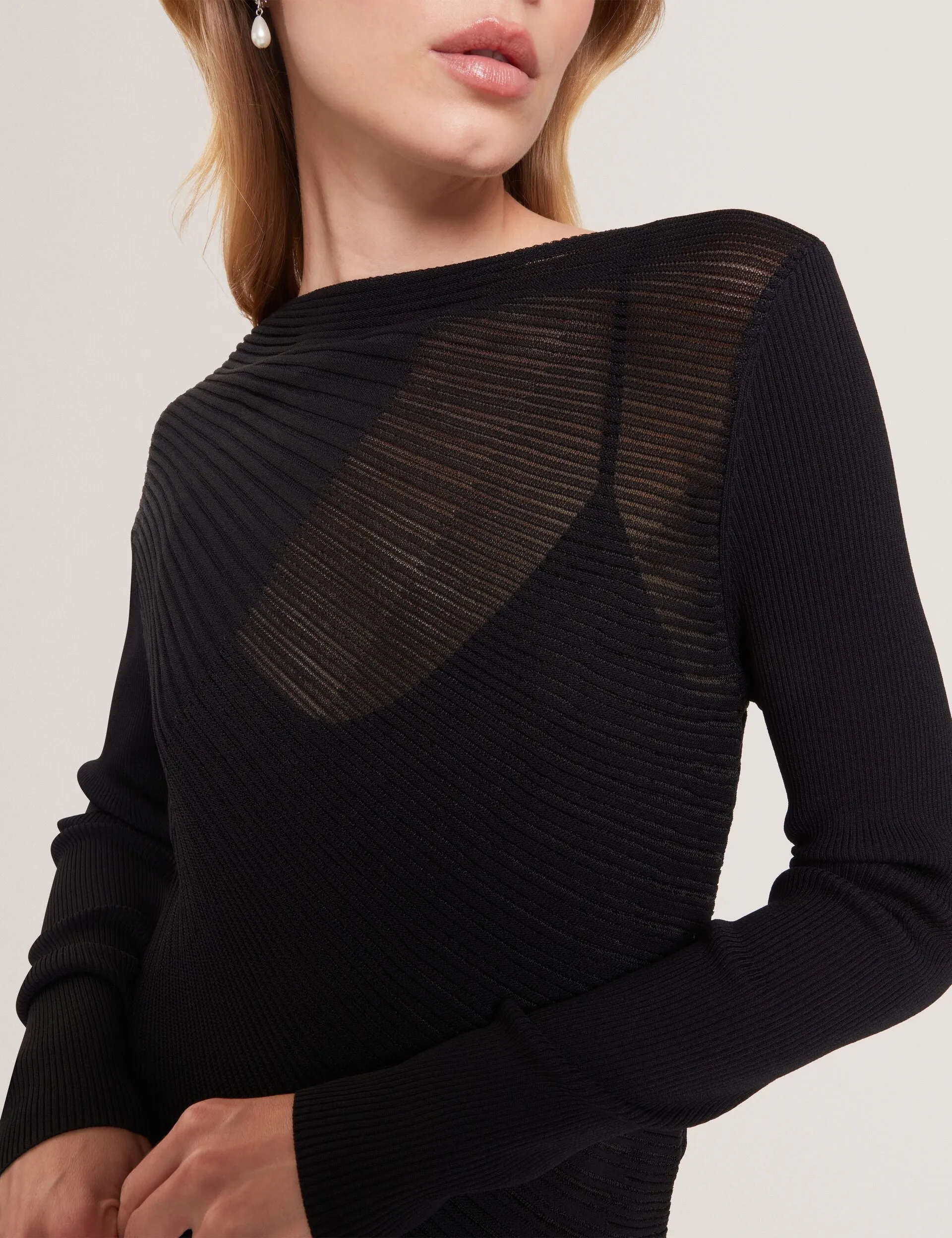 CEYLOAA | BLACK WrinkleResistant Knit Structure Seasonal Comfort