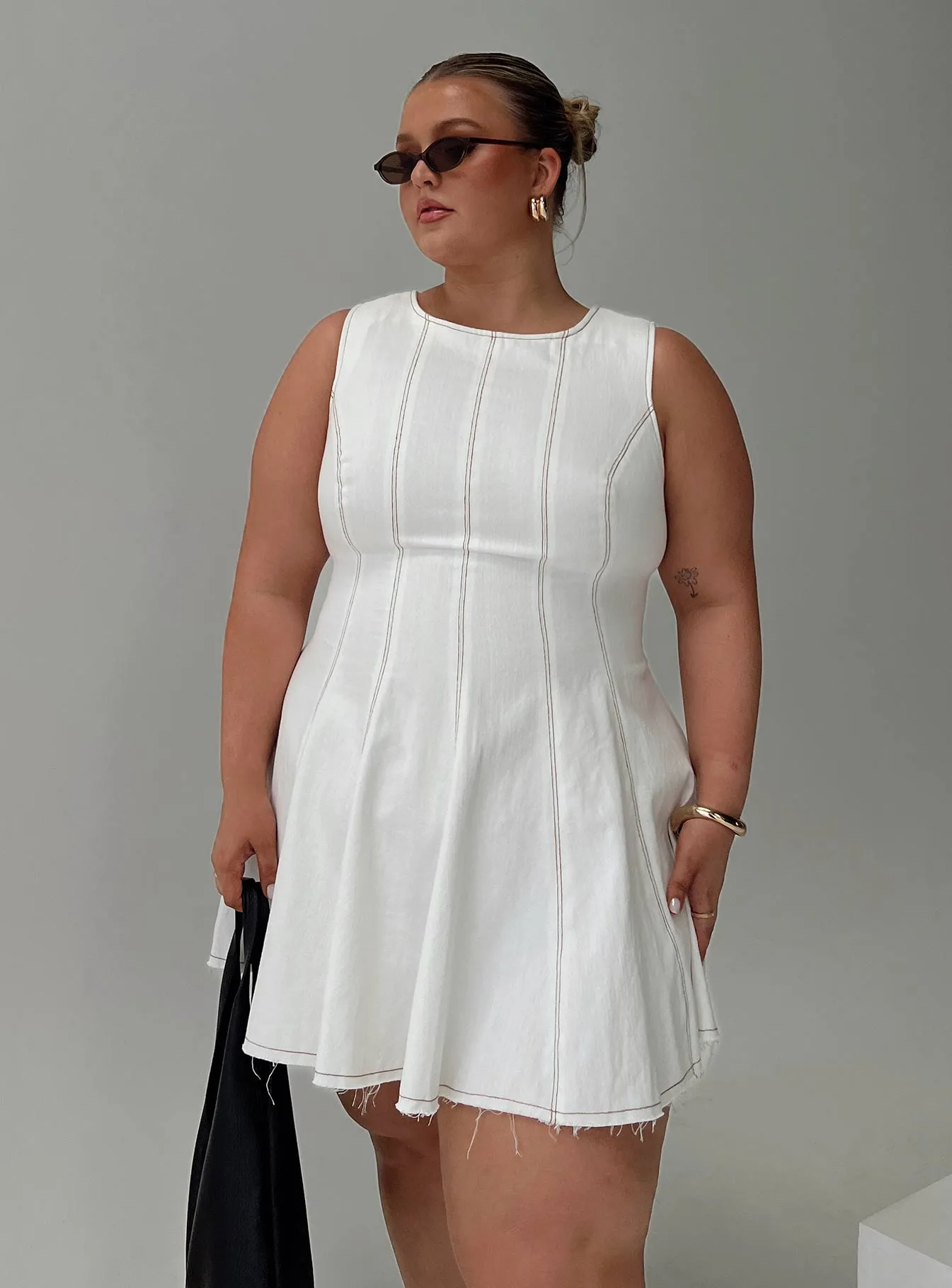 retro-style Cool Motion Composure Pleat Mini Dress White Curve