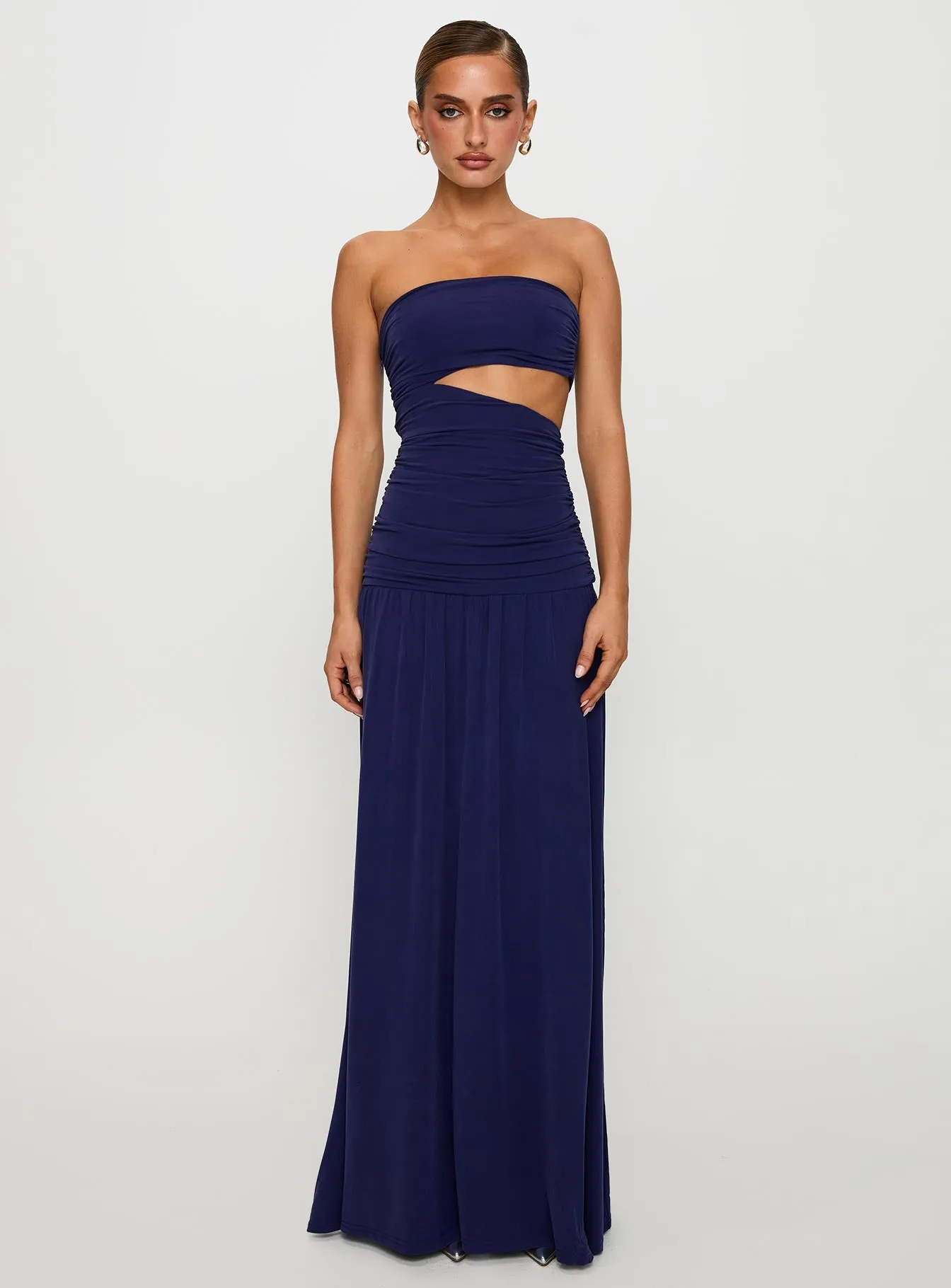 sophisticated appearance Grandeur Strapless Maxi Dress Navy