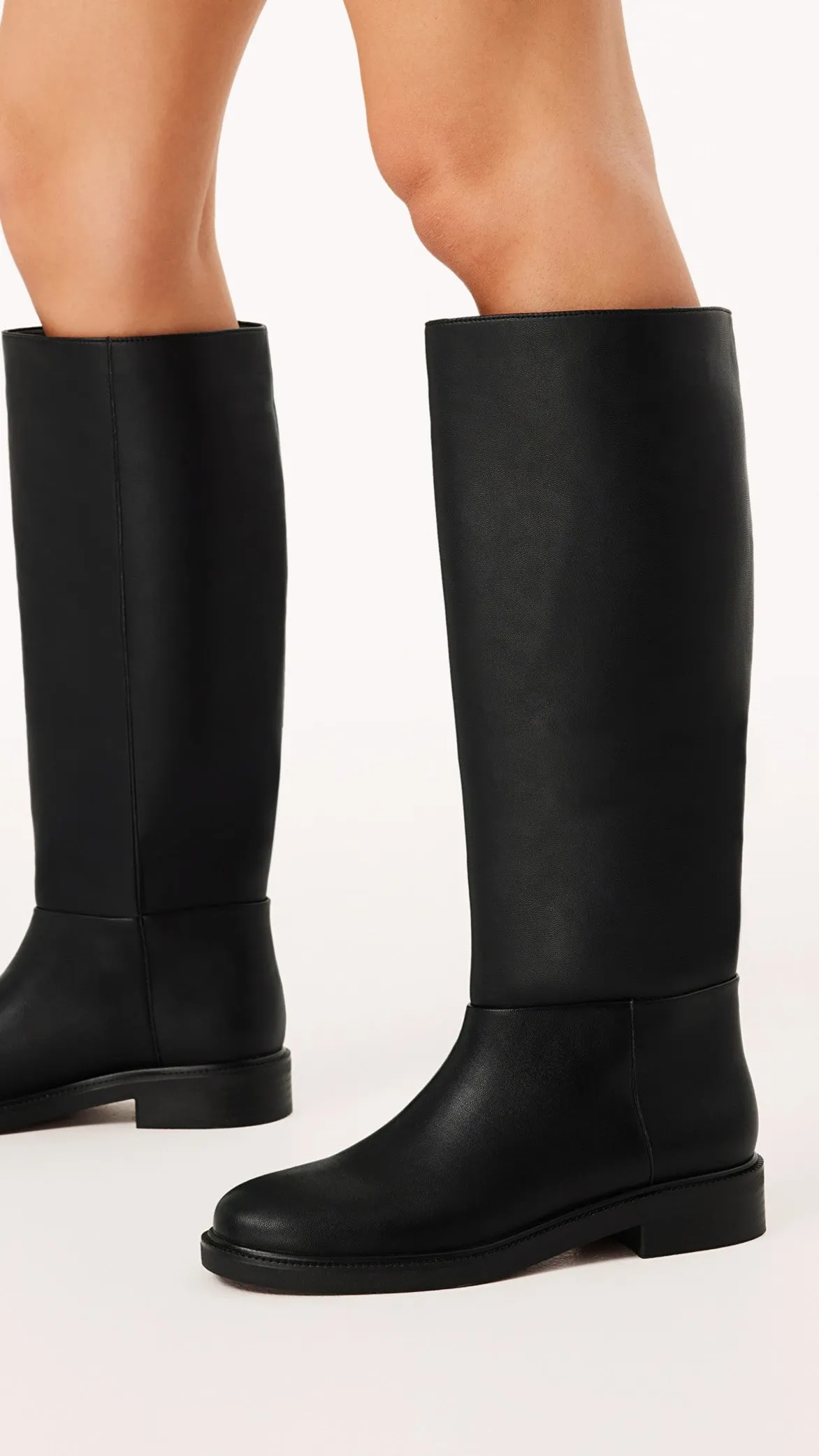 Gwinny Boots - Black Bold Movement