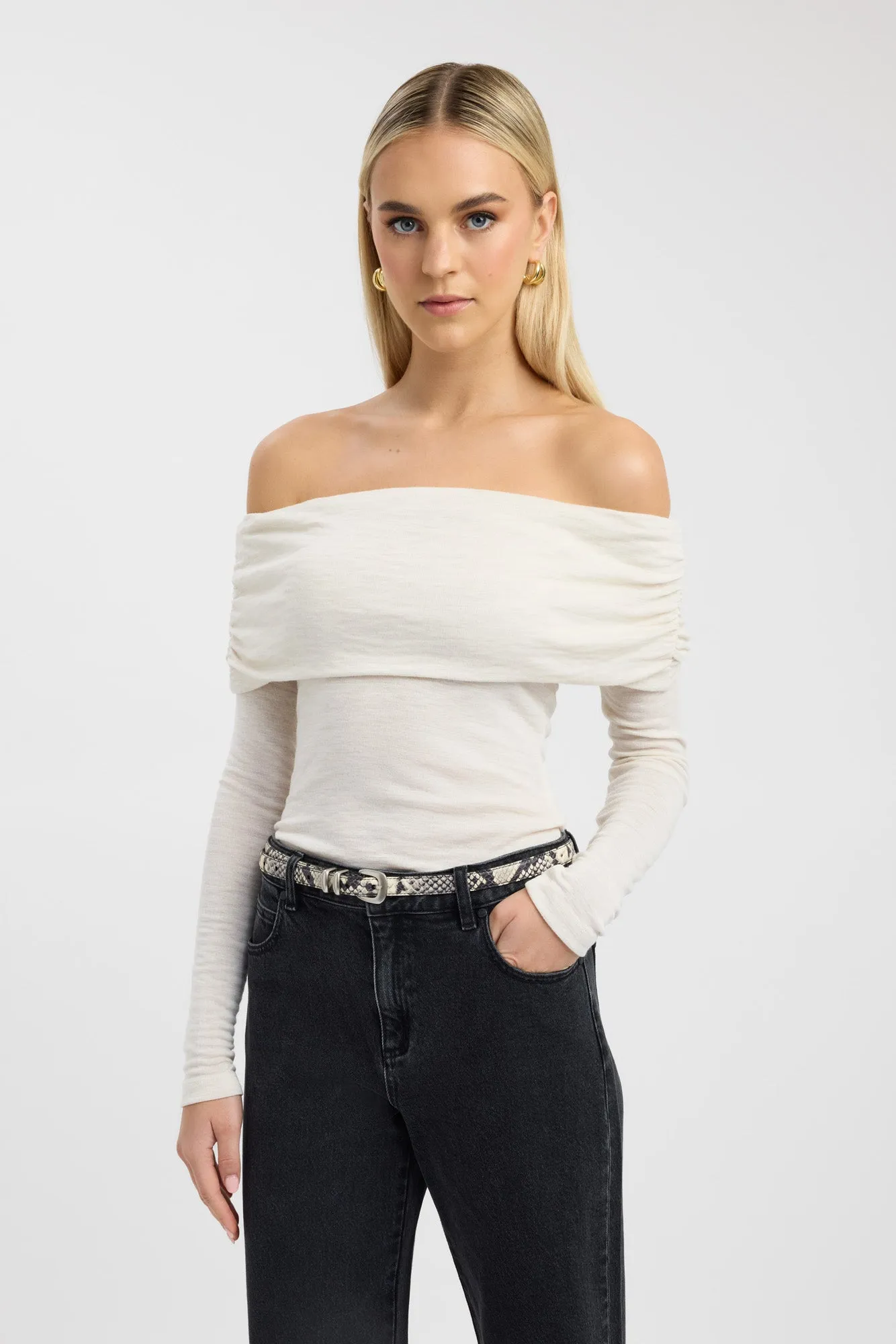 Minimal Fashion Shiloh Fold Top