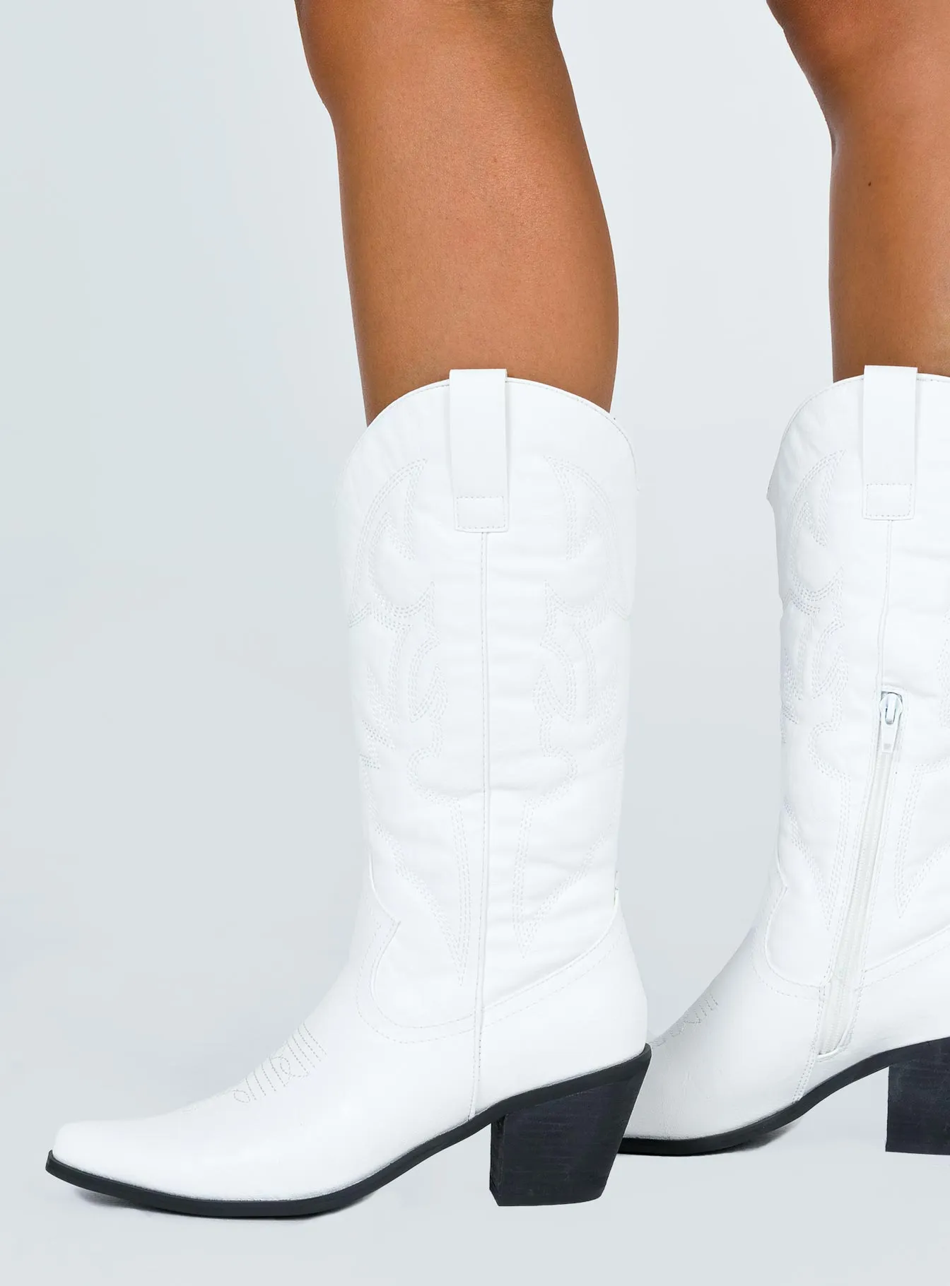 Therapy Clayton Boots White Pace Support Stable base