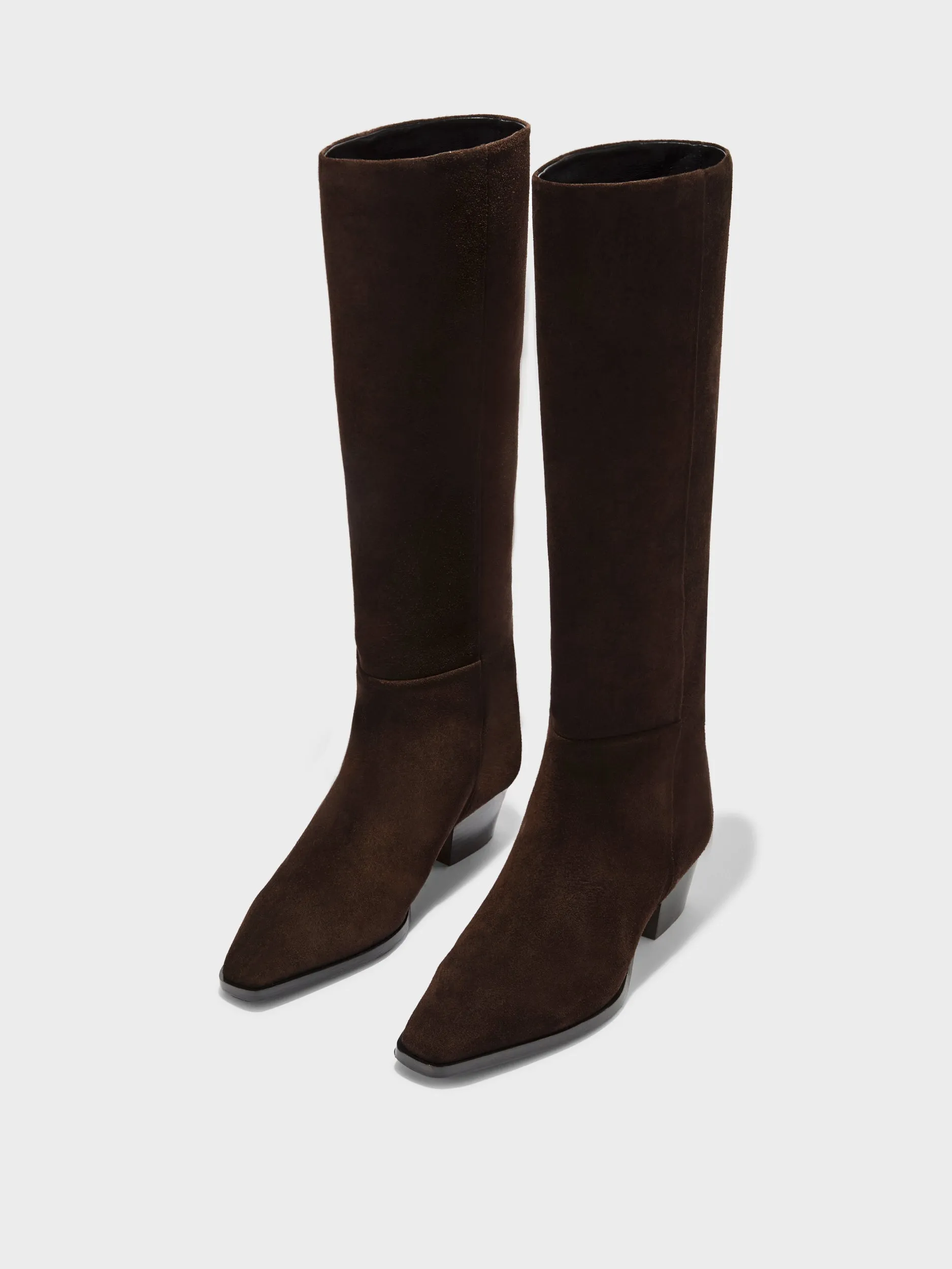 Outdoor Essential Padded Interior Weekend Wanderer Medea Suede Knee-High Boots
