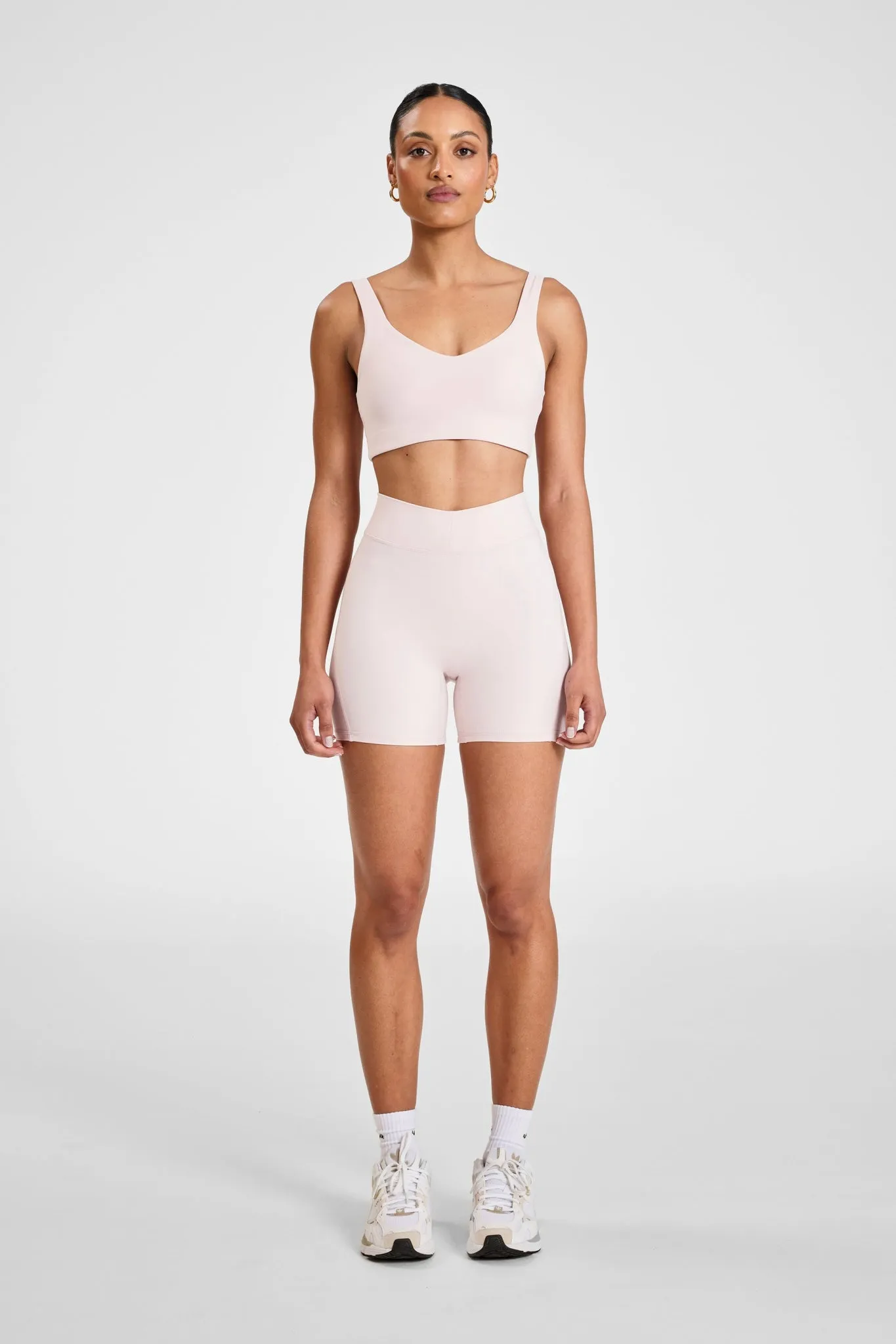 ALLFENIX CloudCore Open Back Sports Bra Durable Closure Zipped