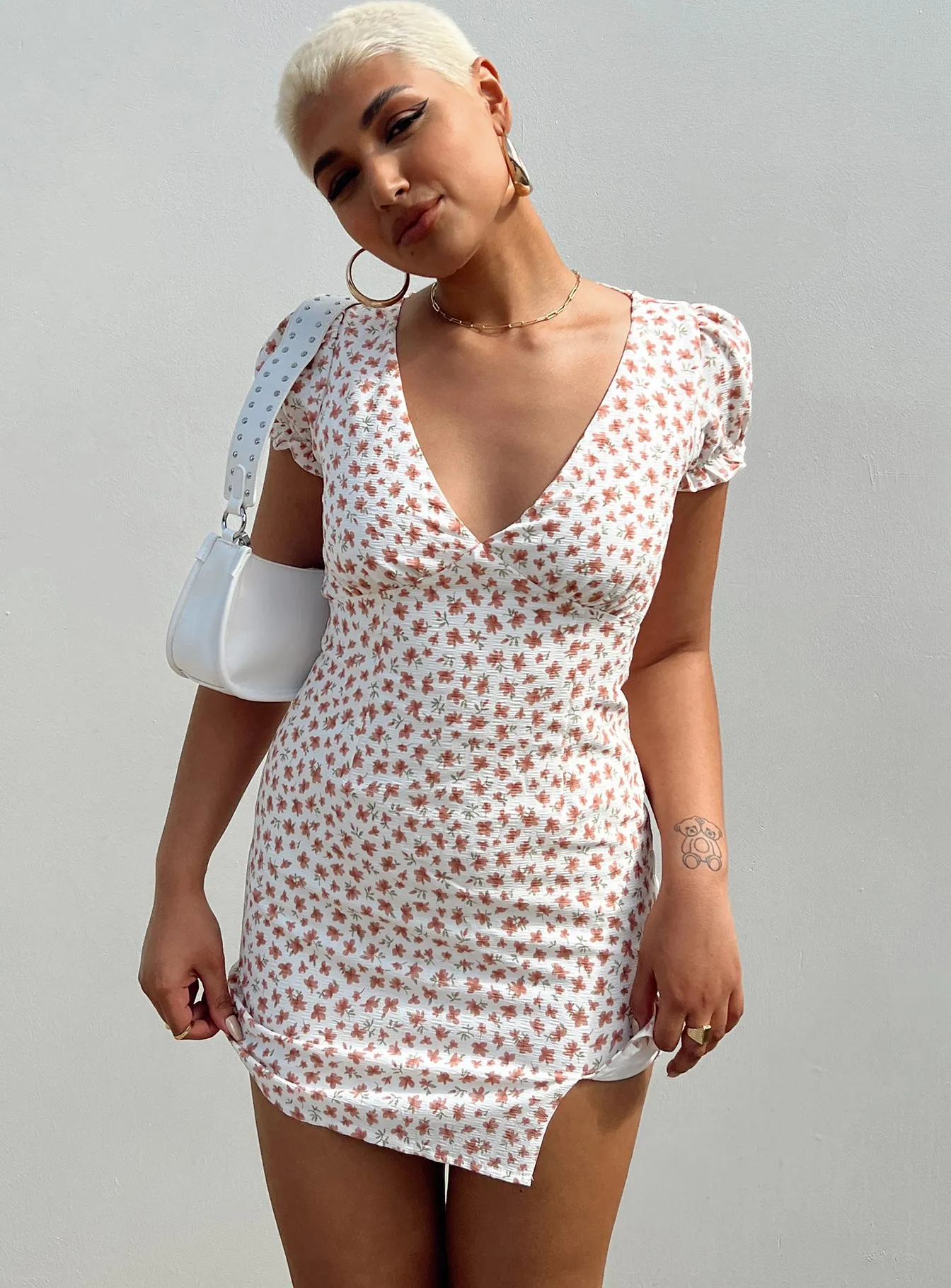 Soft Tone Kacey Mini Dress White Floral