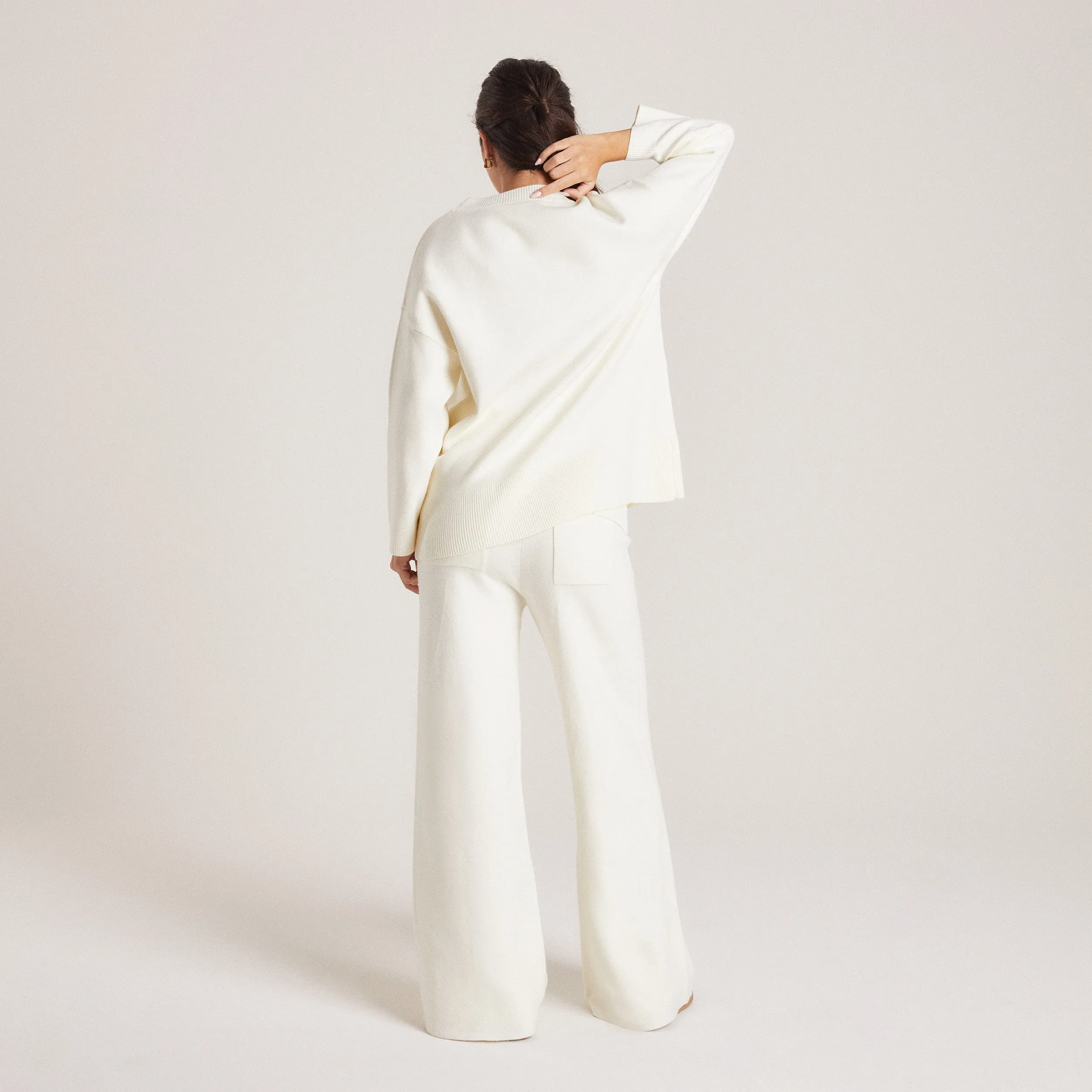 TaperedLeg Knitted Pants - Creme