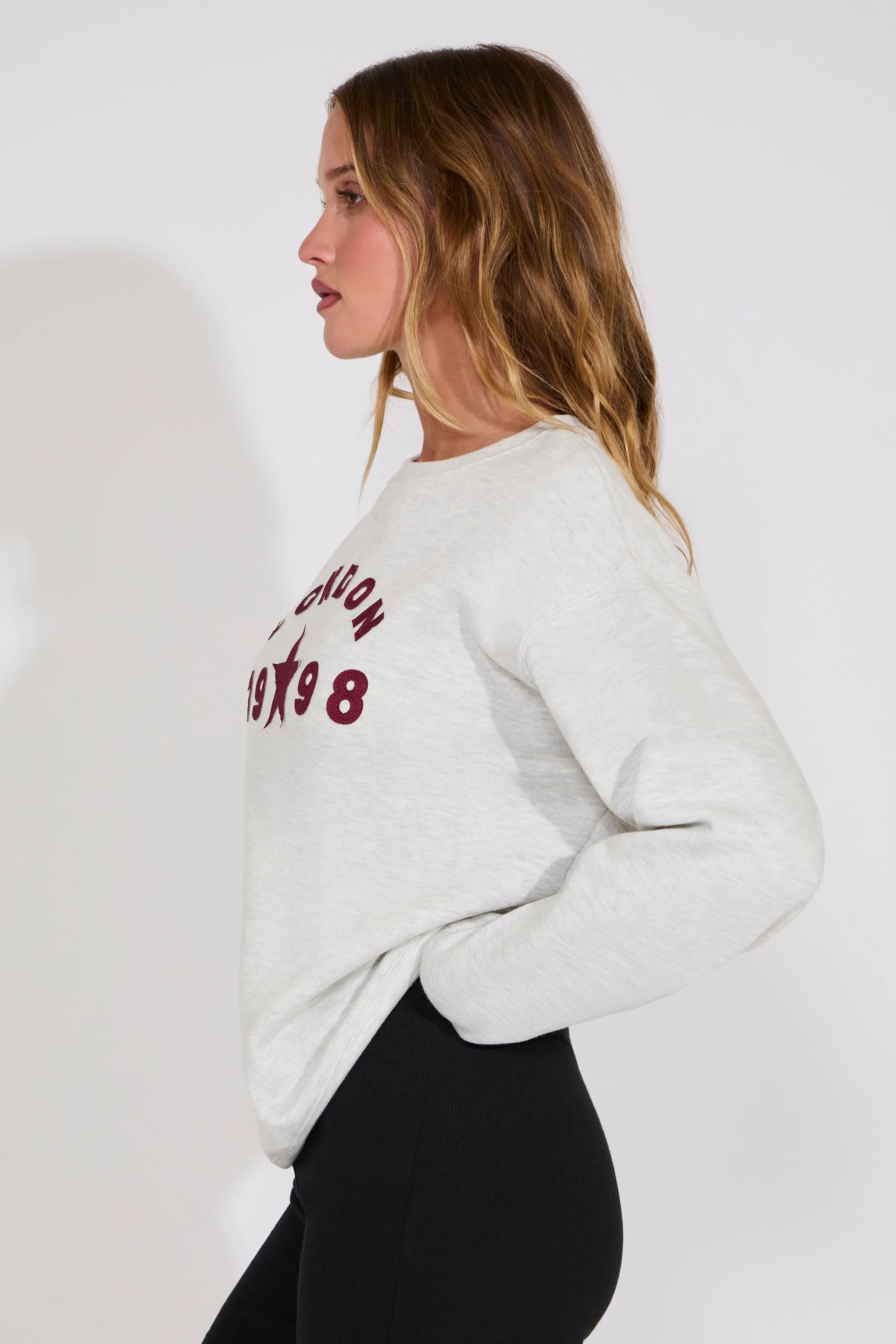 Active Design Silk LONDON 1998 PRINT CREW NECK SWEATSHIRT