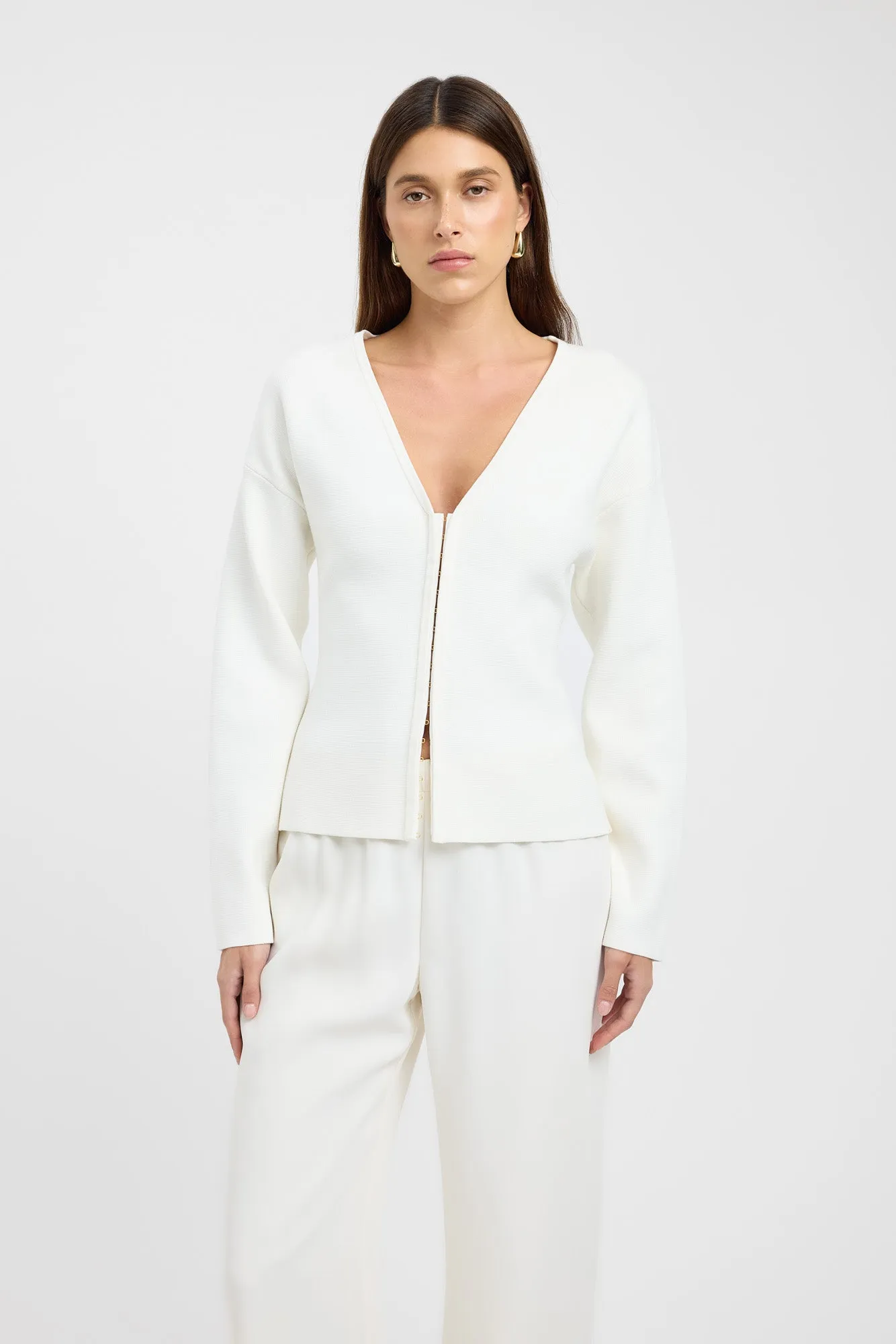 Natural Drape Reinforced Edging Jasper Hook Top