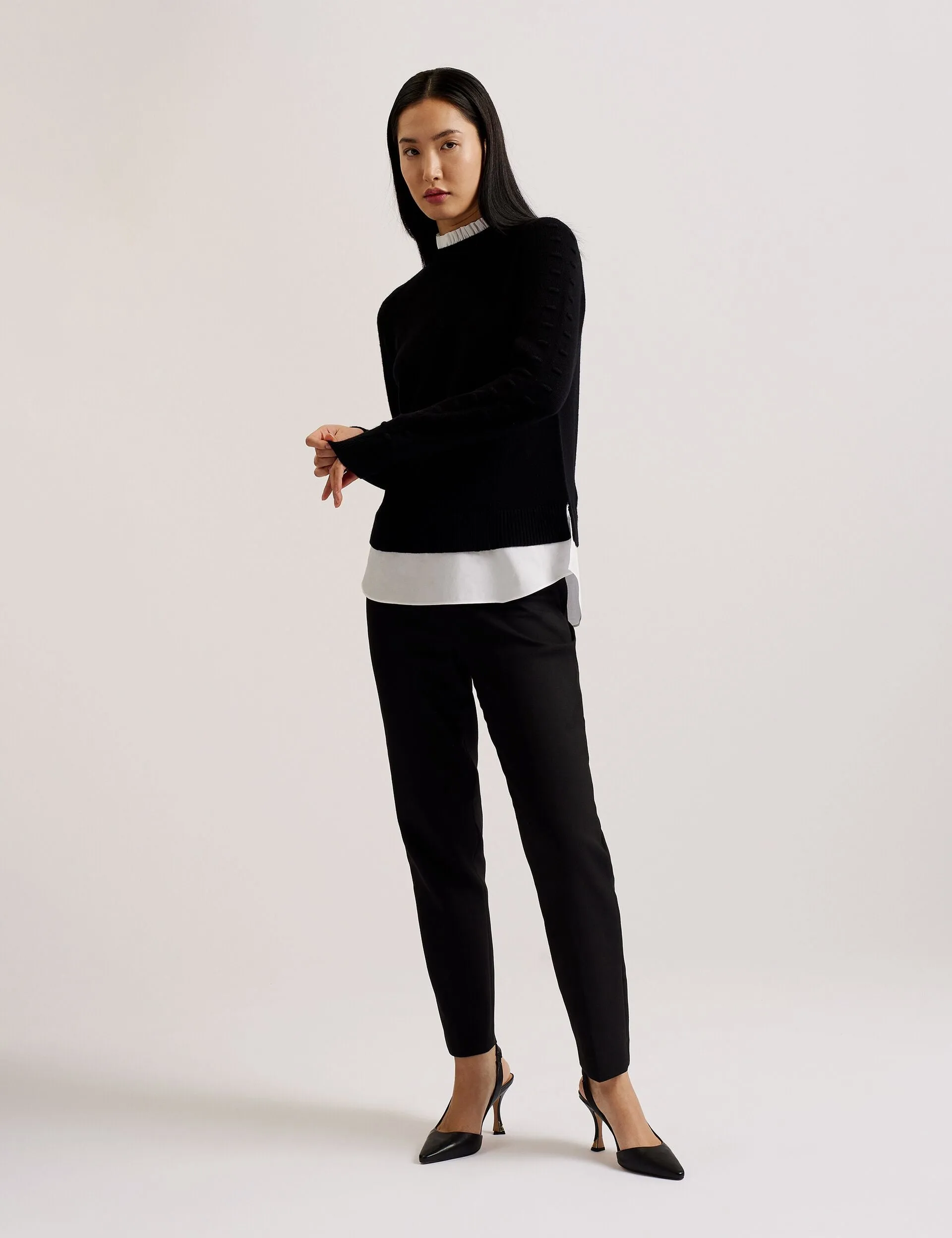 Smooth Seam Daily Layer LISSIAH | BLACK