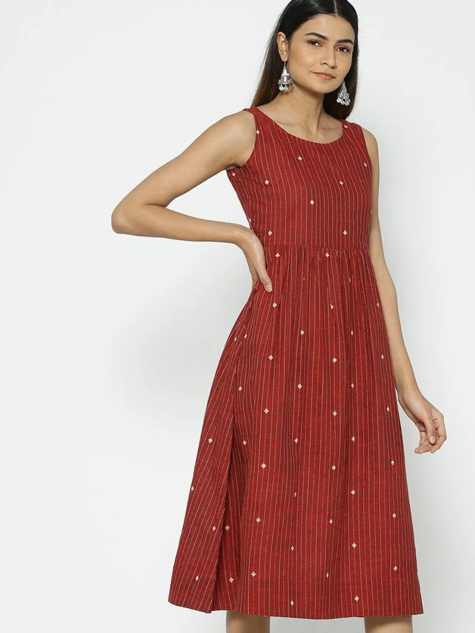 Cloud Light Loom Jacquard Sleeveless Dress