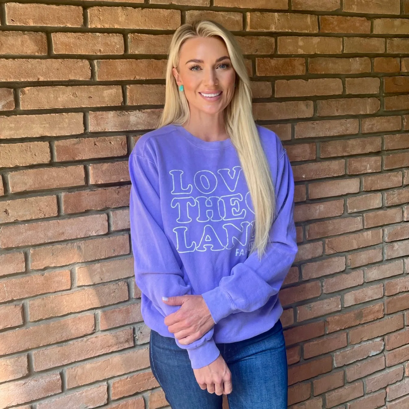 Love the Land Sweatshirt Lavender Yoga wear Best-selling