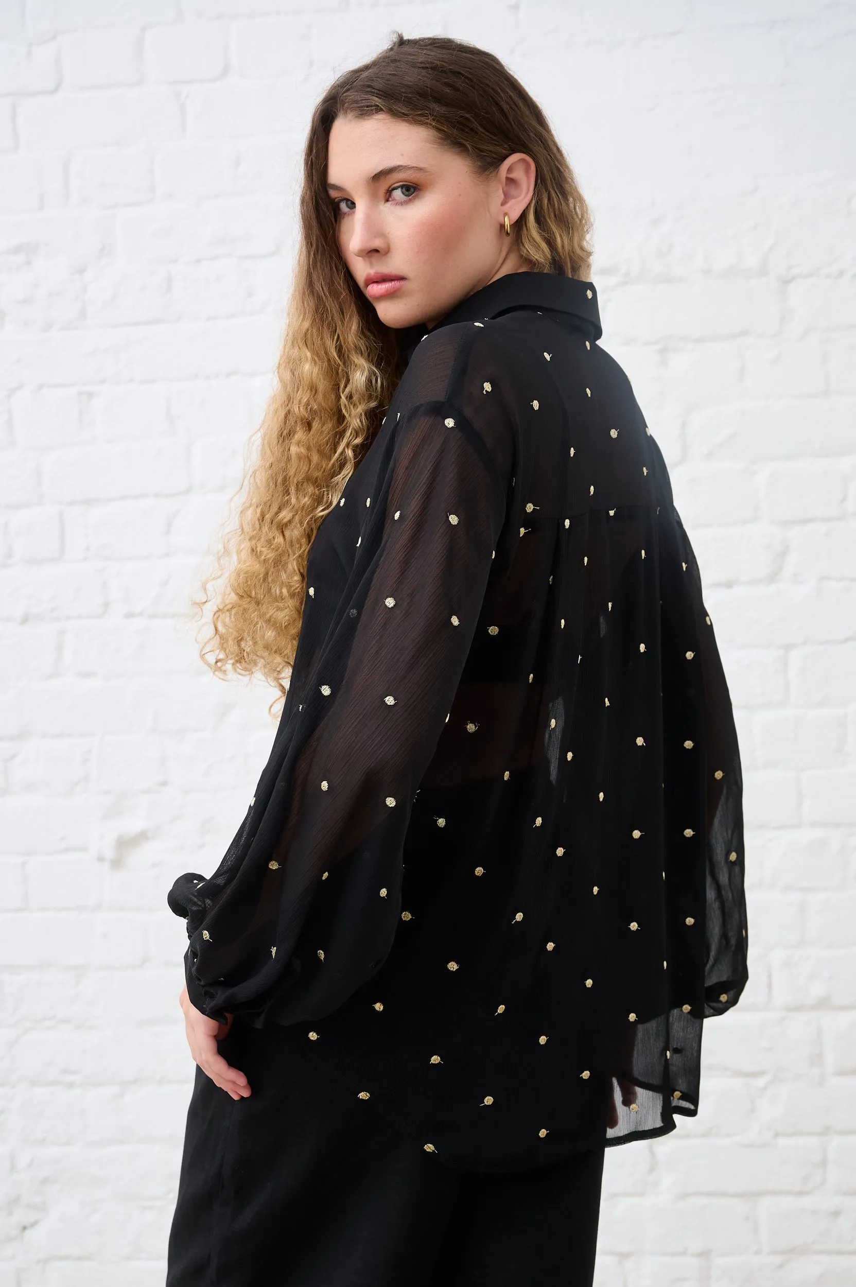 Cozy and Comfortable Bellow Sleeve Shirt in Gold Foil