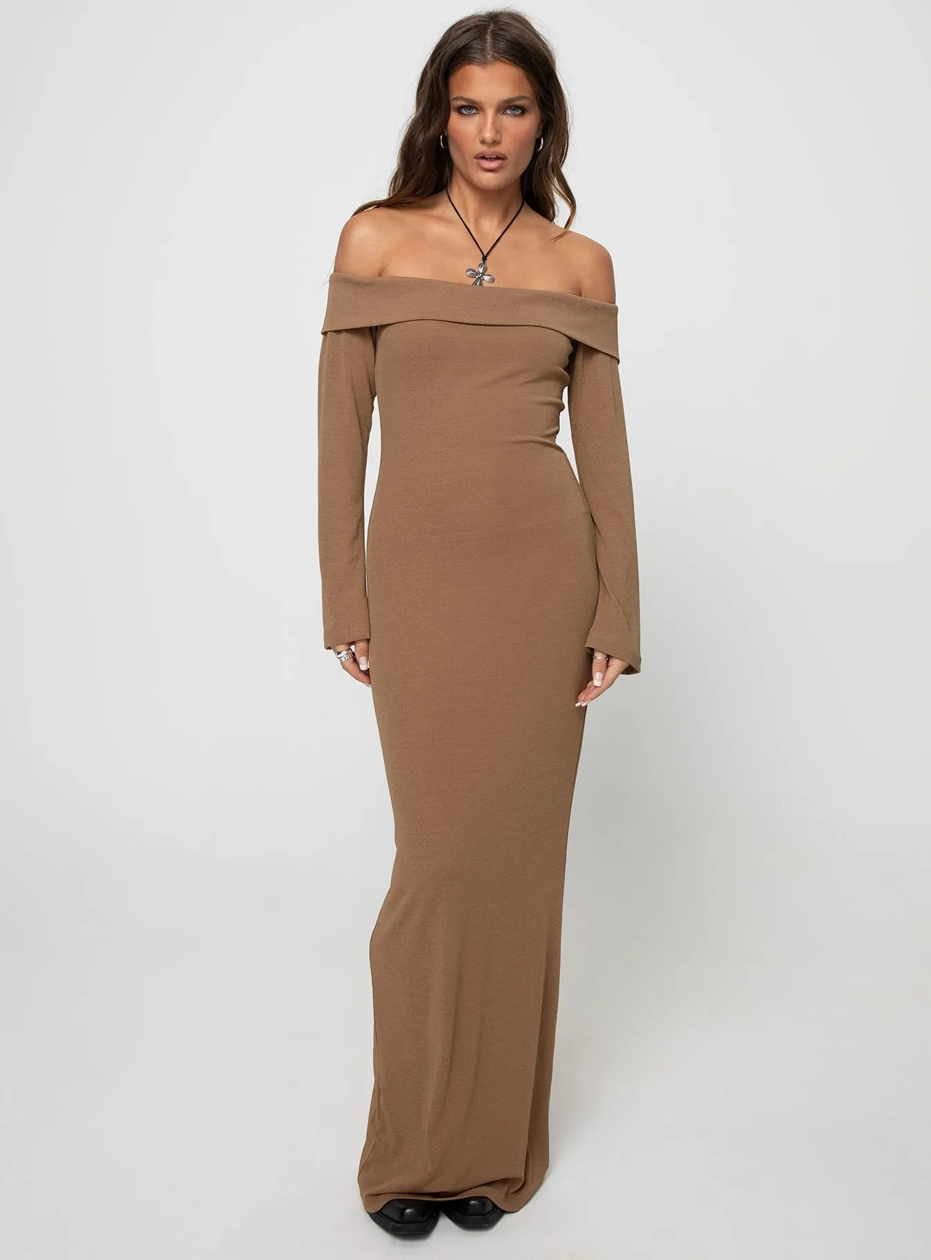 understated look Maida Maxi Dress Light Brown