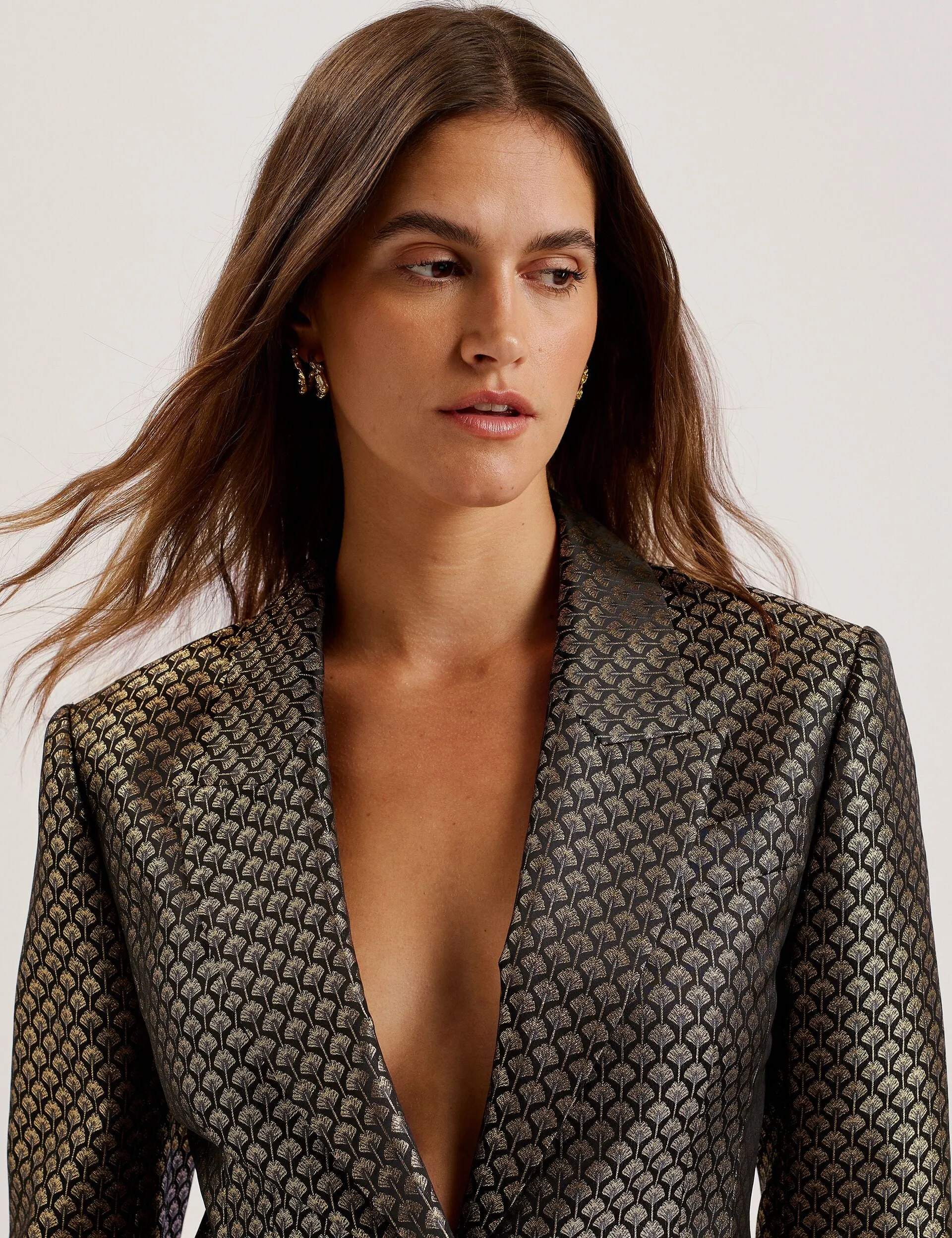 Non Irritating Tags MANGU | BLACK