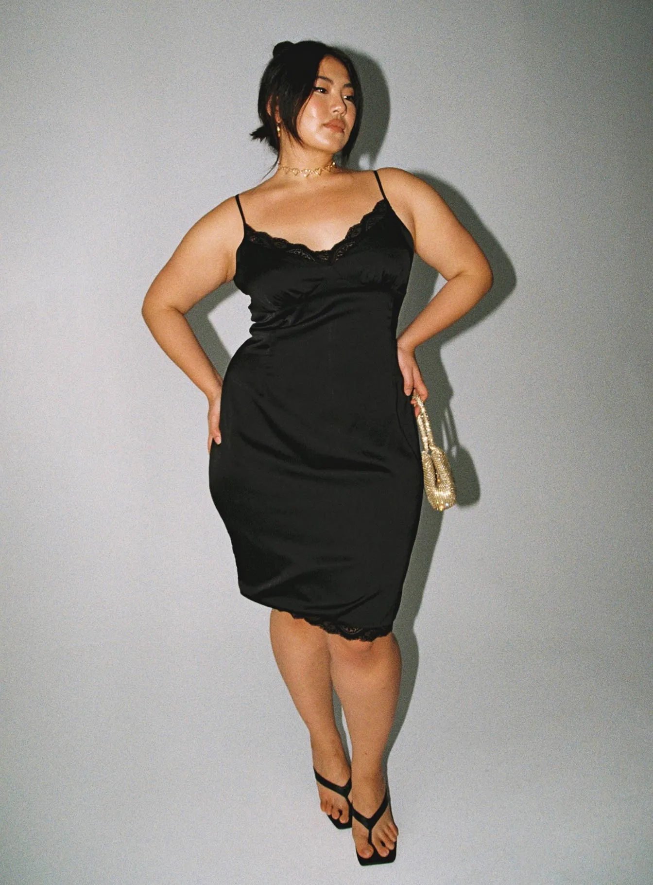 Maple Mae Mini Dress Black Curve Vibrant Layer