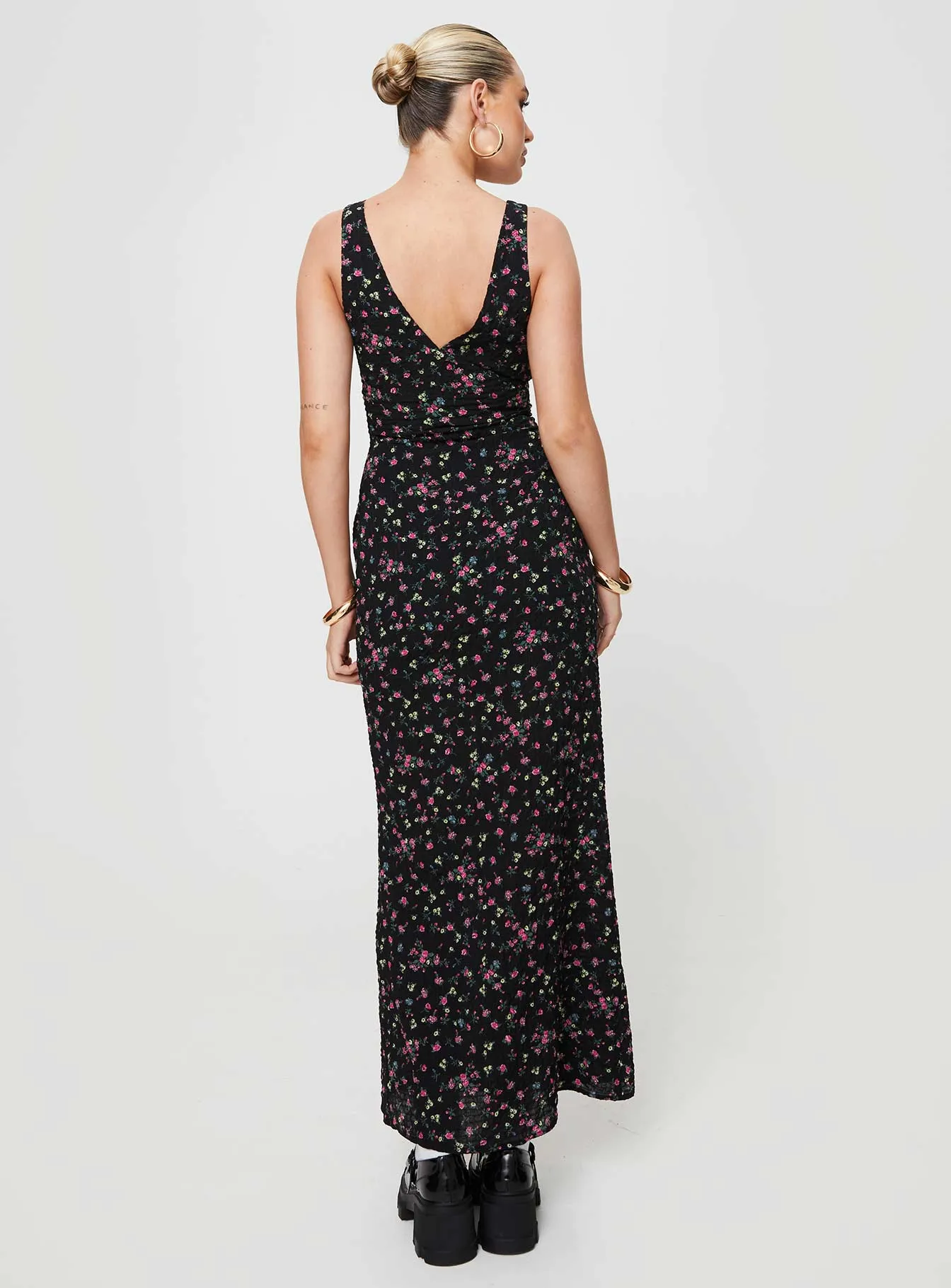 Shine Moment Minimalist Style Marlita Maxi Dress Black